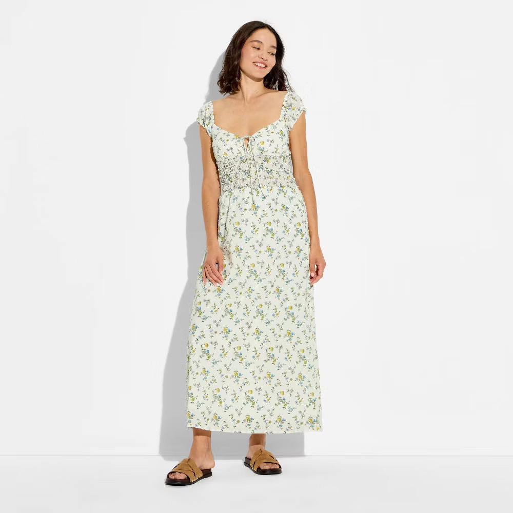 Women Cap Sleeve Smocked Midi Dress – Wild Fable White Floral M