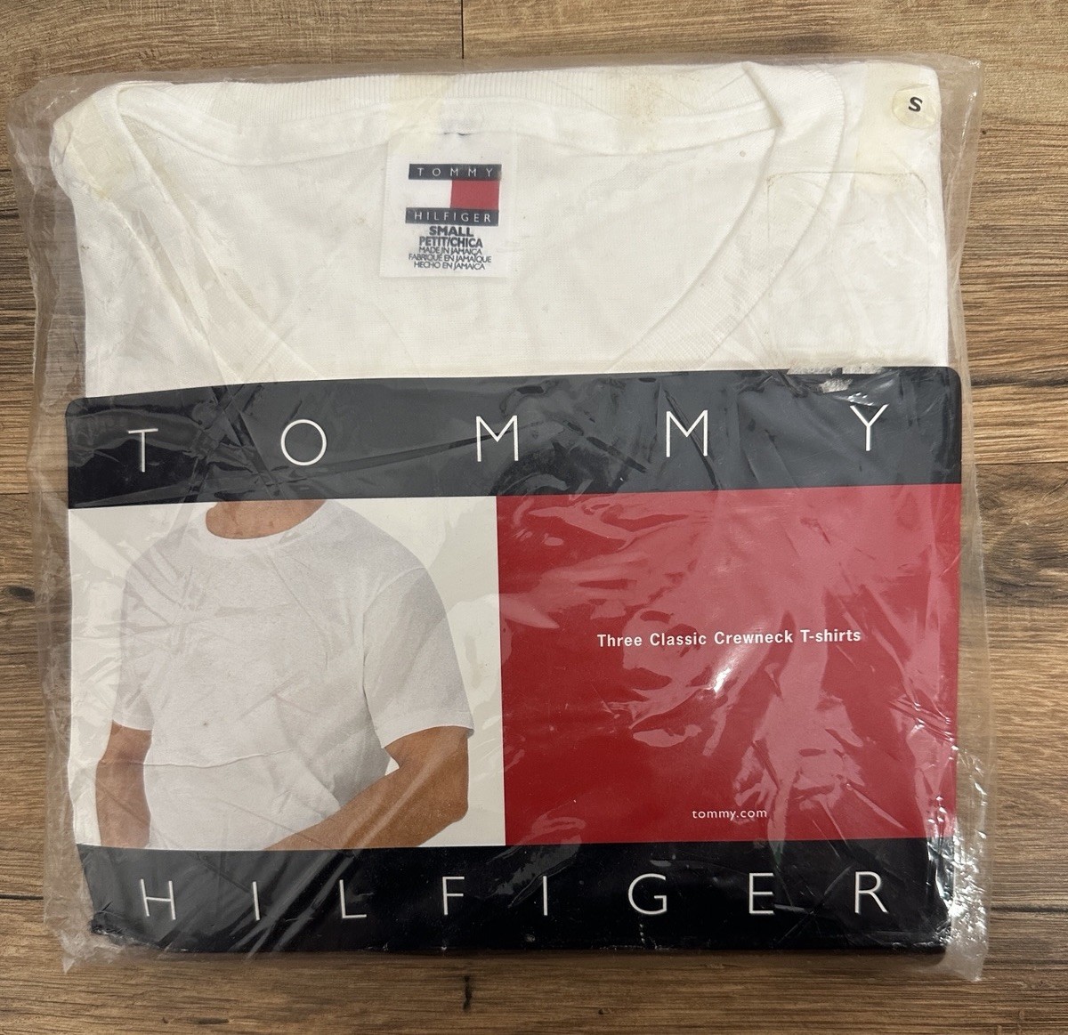 Tommy Hilfiger 2002 NOS 3 Shirts Classic Crew Neck White T-Shirt Men’s Small