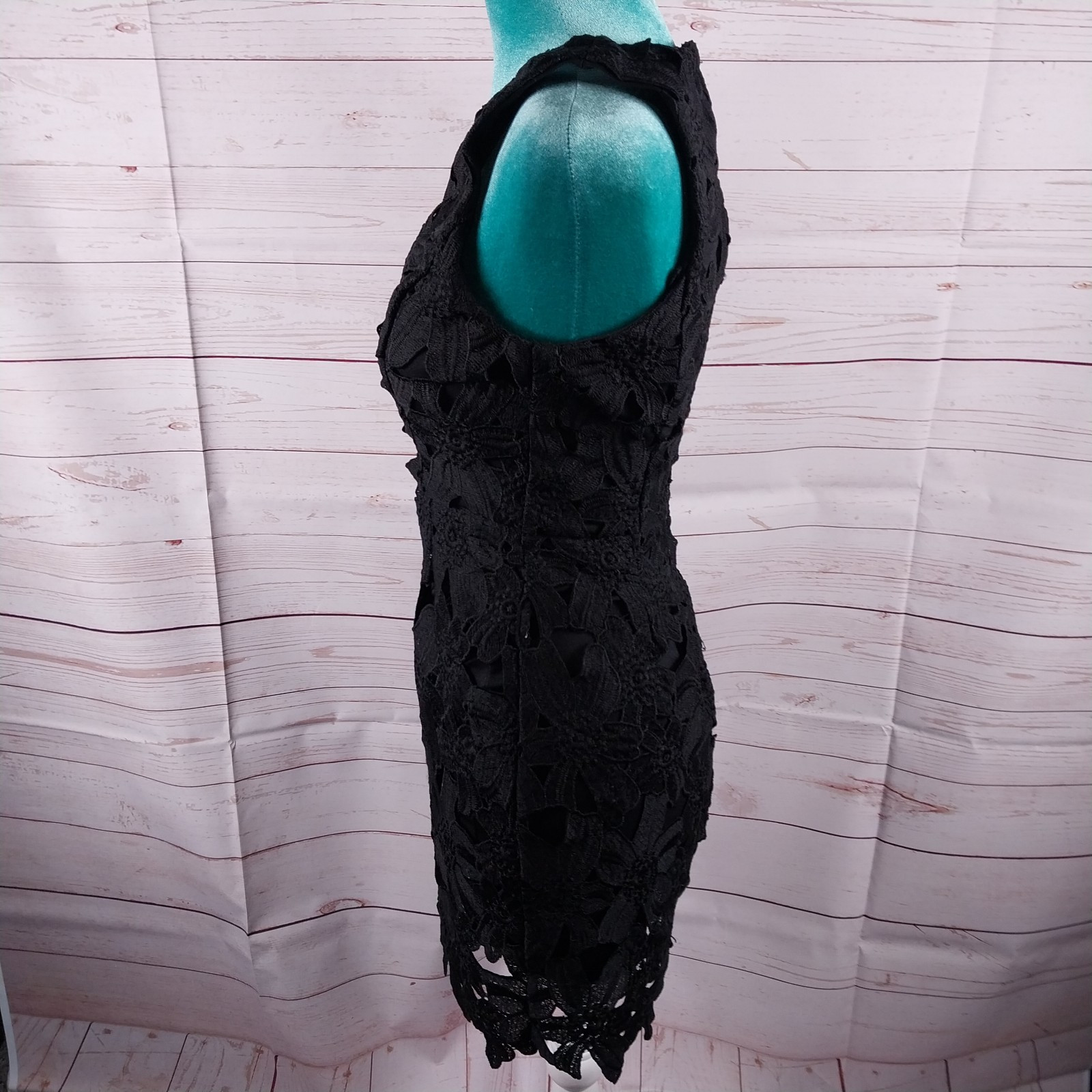 ASTR The Label Black Mini Length Dress Womens Size XS Floral Embroidered Layer