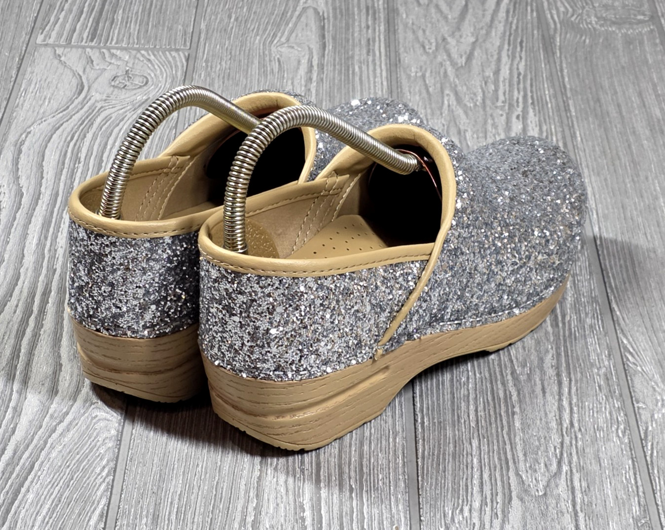 DANSKO Professional Glitter Slip On Clog Women’s 38- 7.5-8 US Champagne Hospital