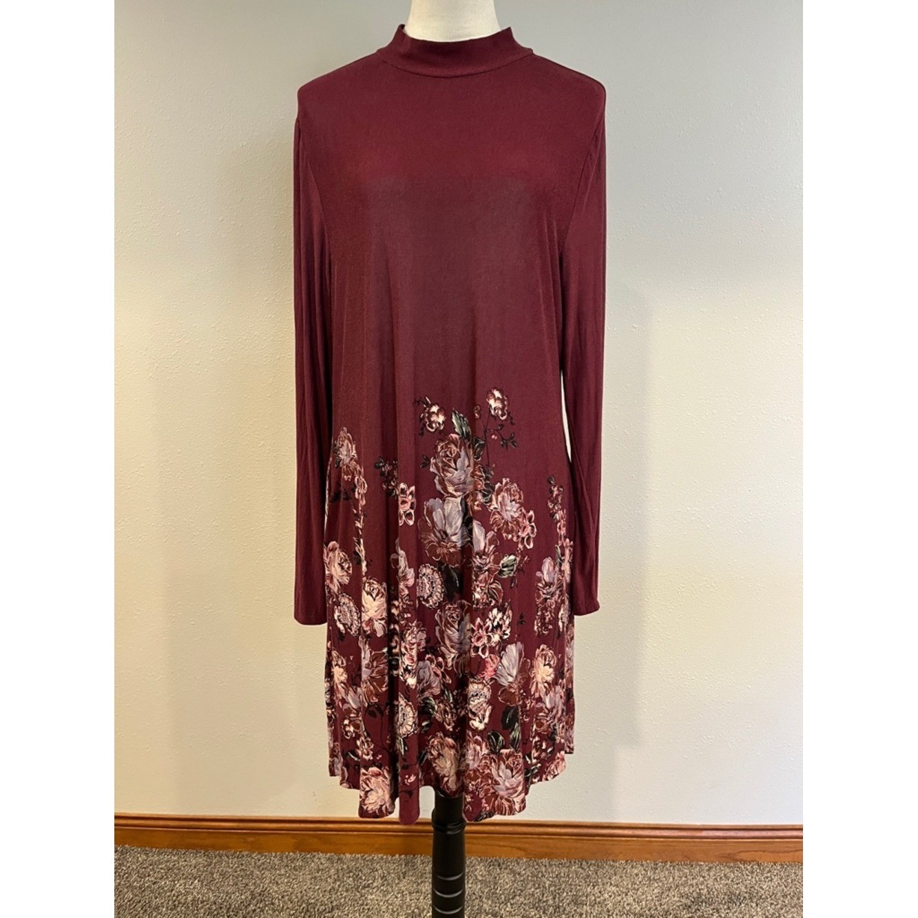 Maurice’s Long Sleeve Burgundy Floral Swing Dress size large