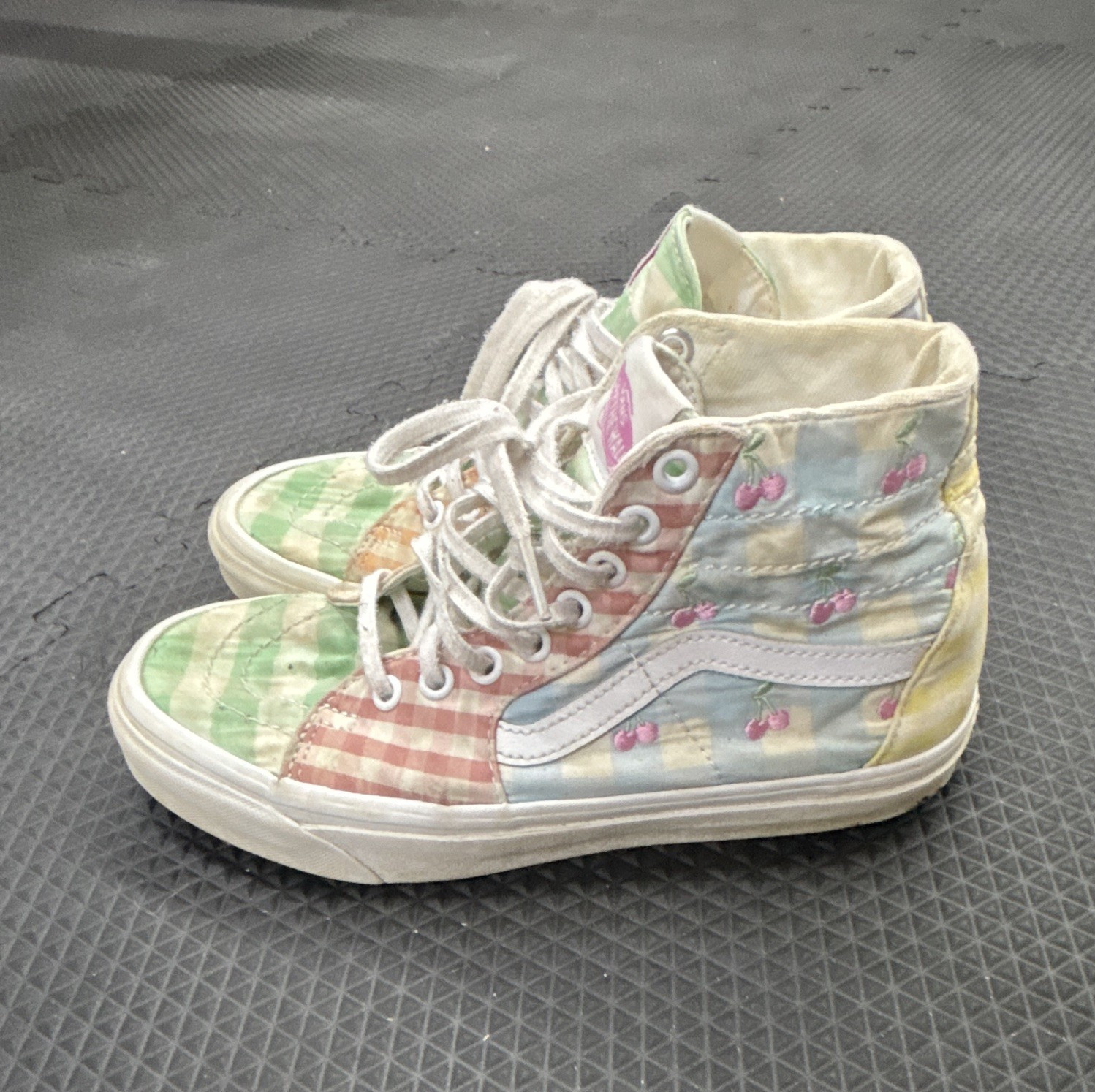 VANS Sk8-Hi High Top Gingham Multicolor Canvas Lace-Up Sneakers Rubber Sole
