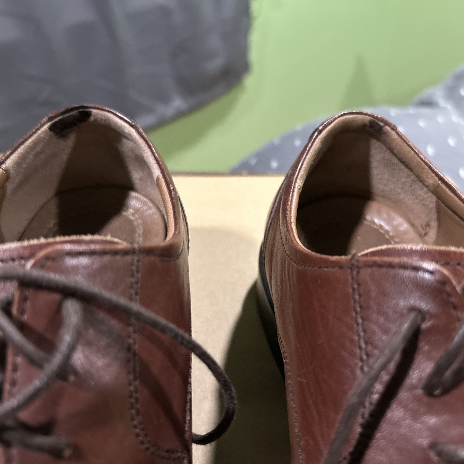 Johnston & Murphy shoes men 9.5 W Cap Toe Oxfords