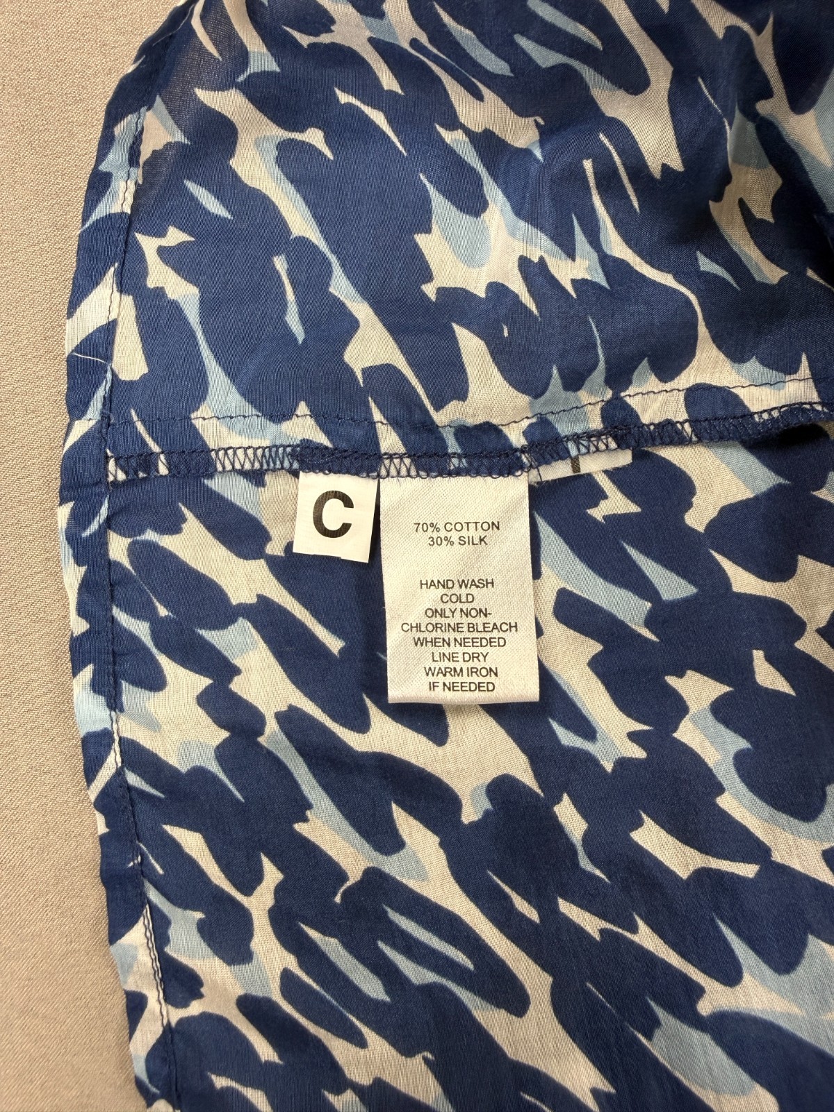 Ann Taylor LOFT Silk Blend Blue Ruffle Sleeveless Blouse Medium