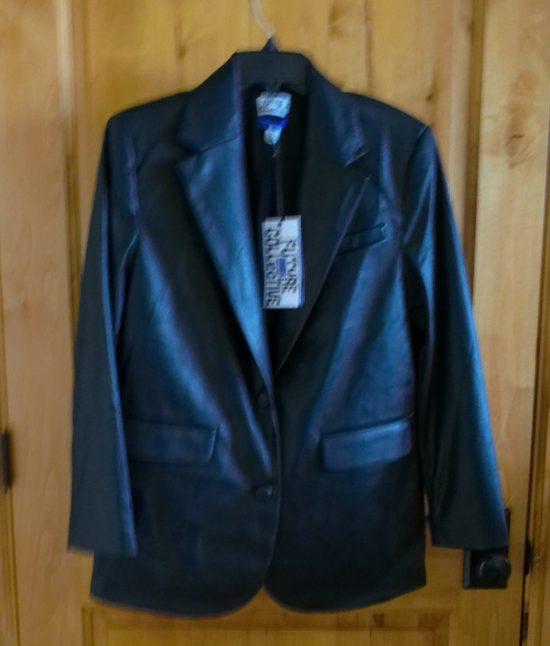 FUTURE COLLECTIVE K.B. BROWN TARGET NWT SIZE XS BLACK BLAZER POLYURETHANE LAPEL