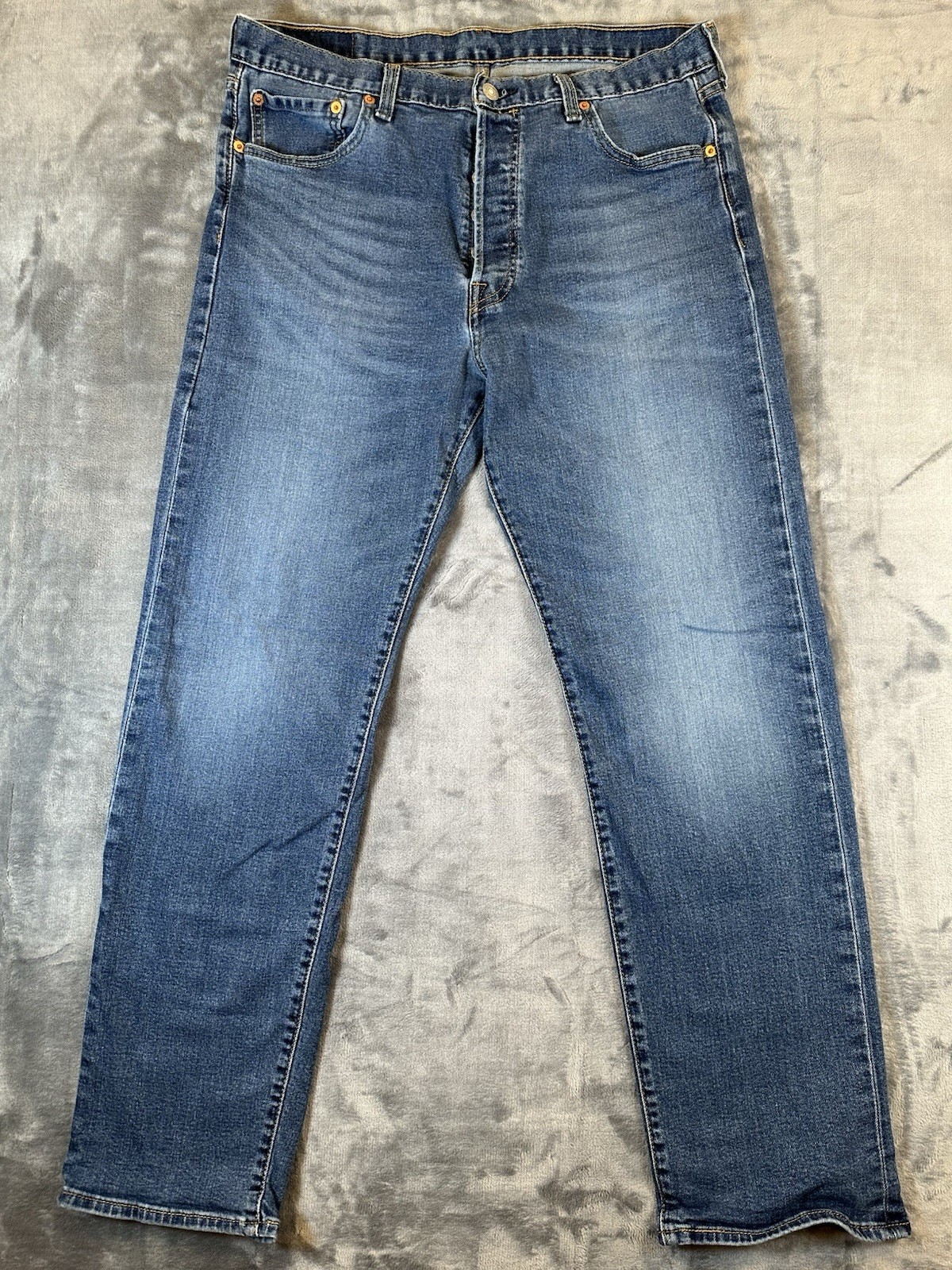 Levis 501 Jeans Mens 36×32 (34×30) Blue Denim Straight Leg Button Fly