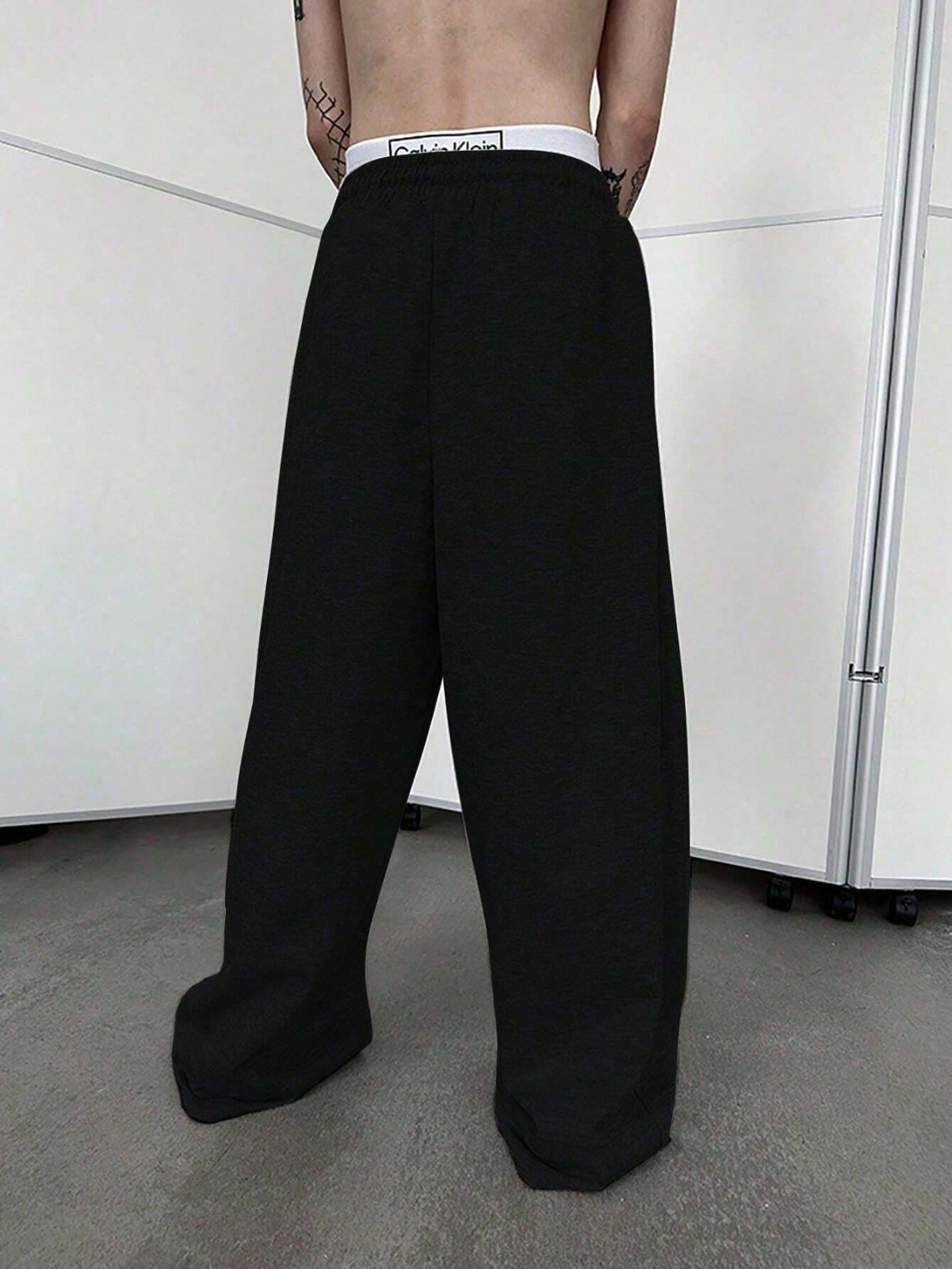 Manfinity Men’s Loose Fit Drawstring Sweatpants – Wide Leg, Baggy, Perfect Gift