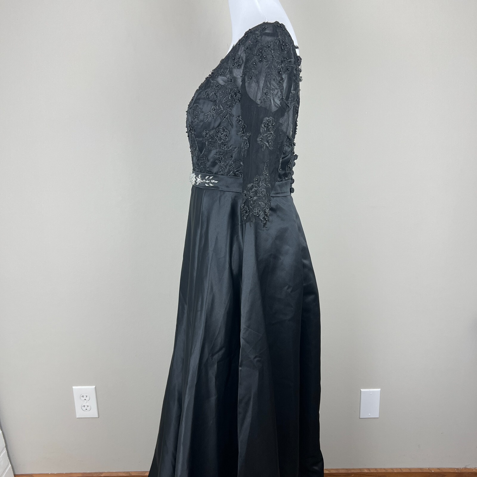 Formal Gown Dress 10 Black Floral Applique Beaded A-Line Evening Long Whimsigoth