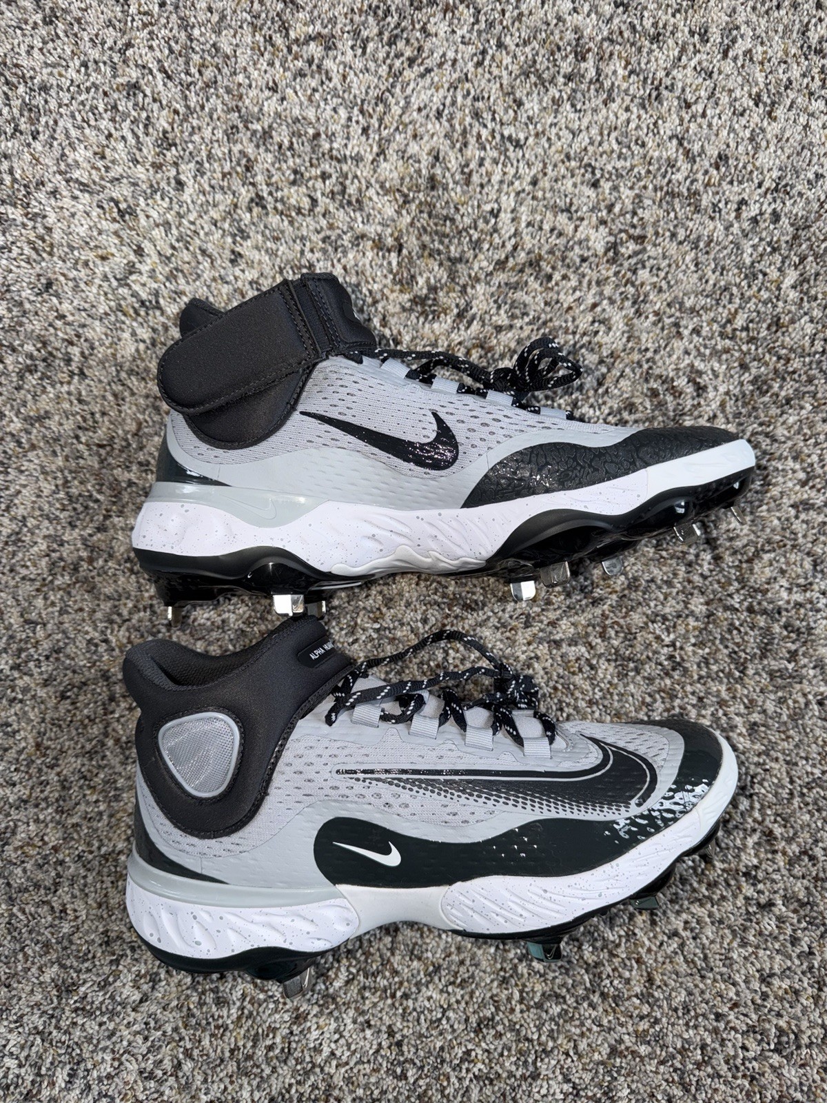 Nike Alpha Huarache Elite 4 Mid Metal Baseball Cleats Mens SZ 9 Gray DJ6520-002