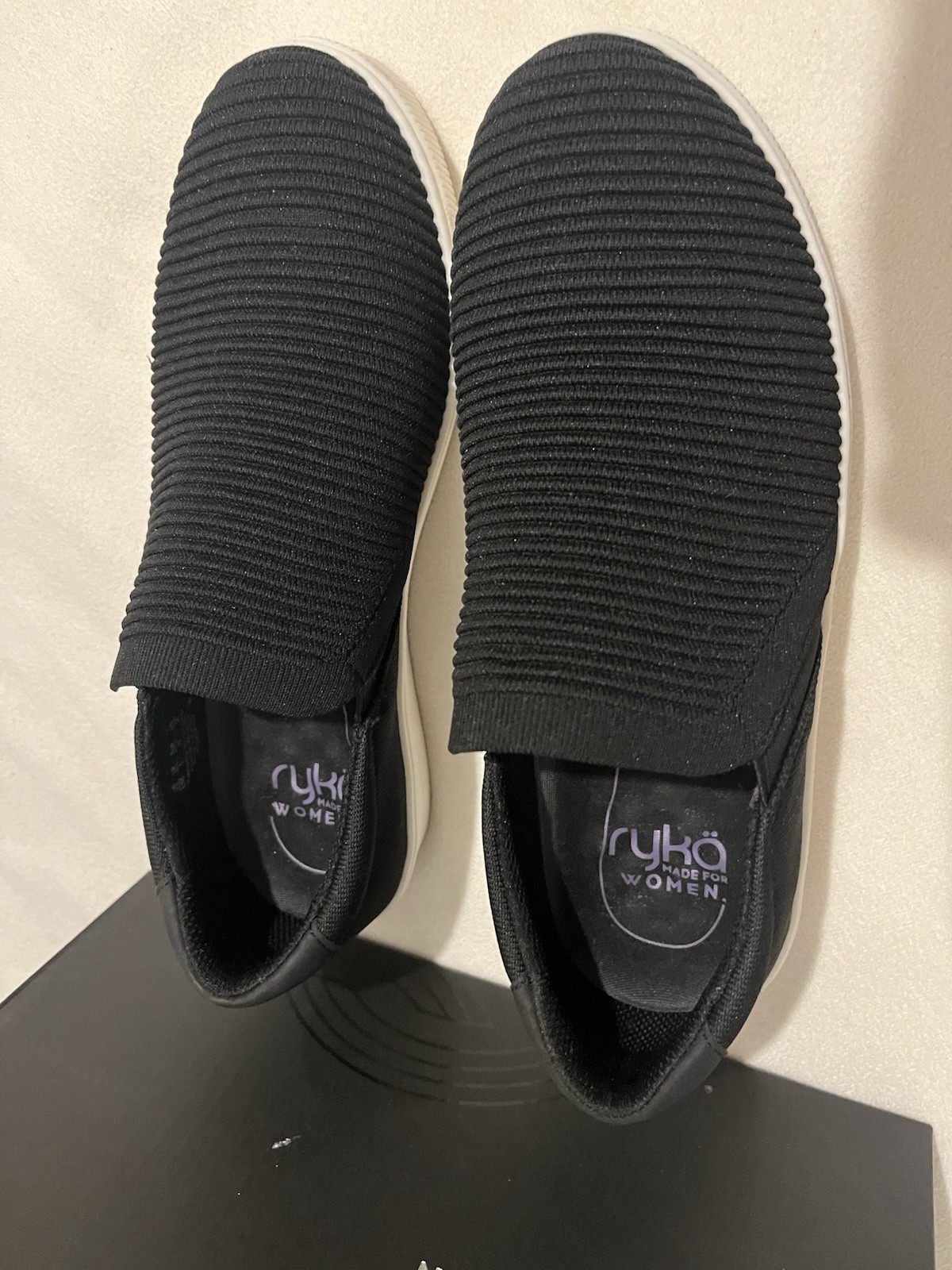 Ryka * Women’s Viv Ease Knit Court Inspired Slip On Sneakers Size 8.5W
