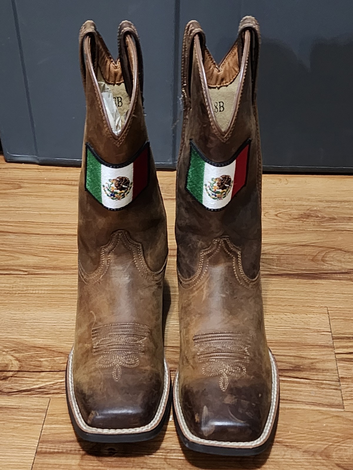 ARIAT Round Up Orgullo Mexicano Performance Western Distressed Square Boots 8 B