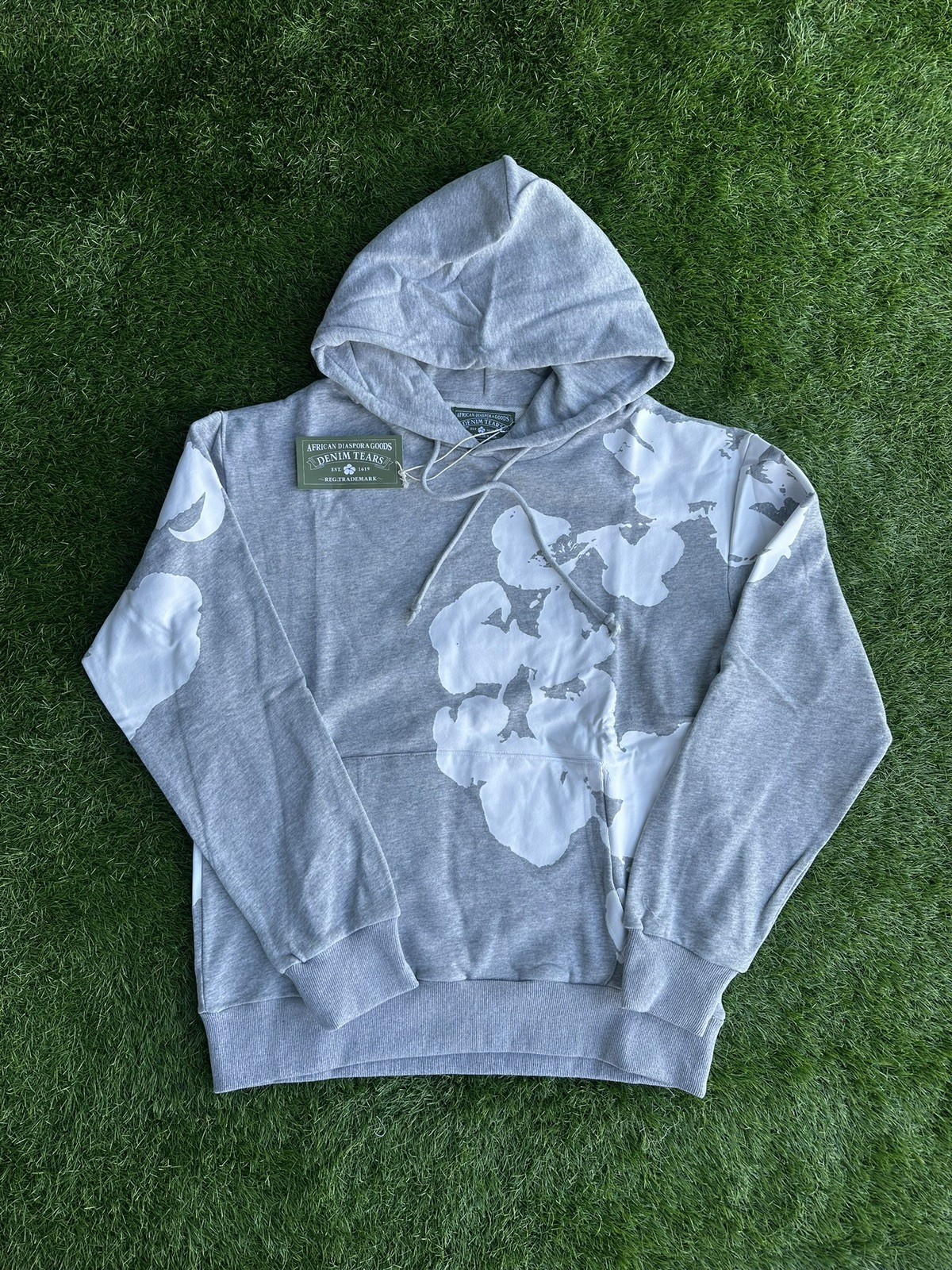 *BRAND NEW* Denim Tears “Gray” Hoodie – Ready To Ship🚚💨 (Size S)