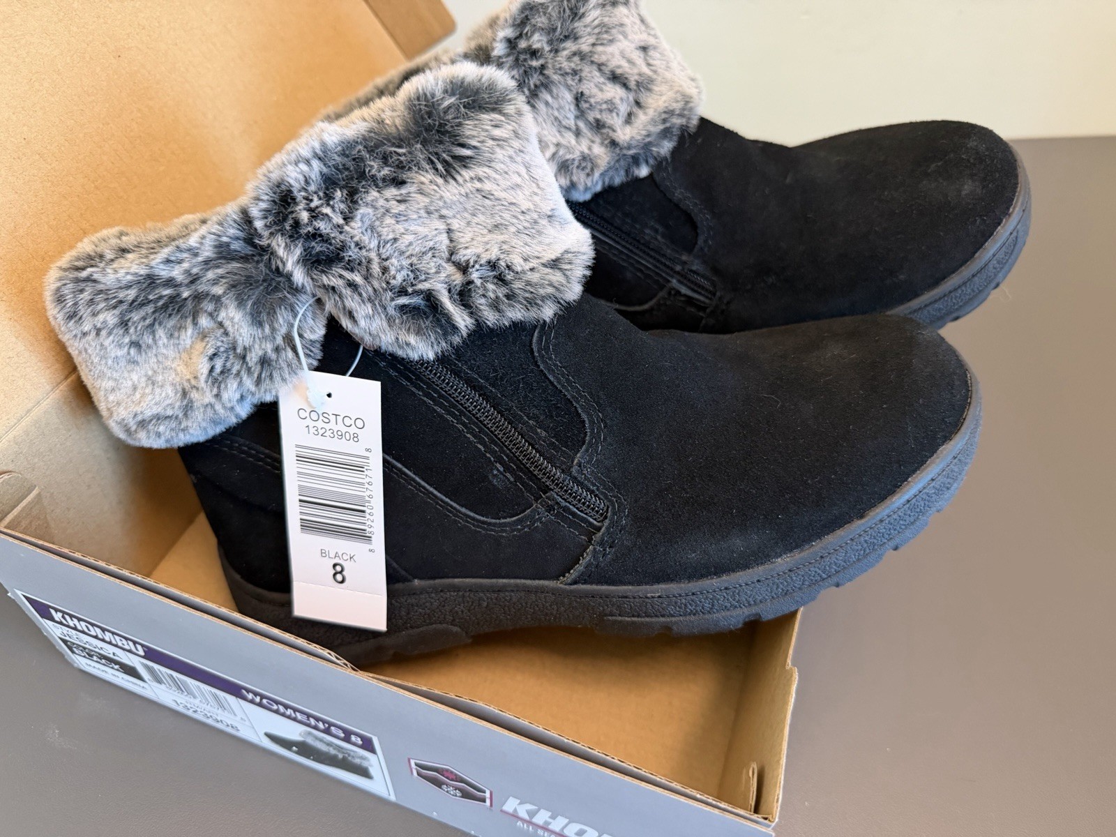 Khombu Jessica Black Faux Fur Ankle Bootie Zip Water Repellent Memory Foam 8M