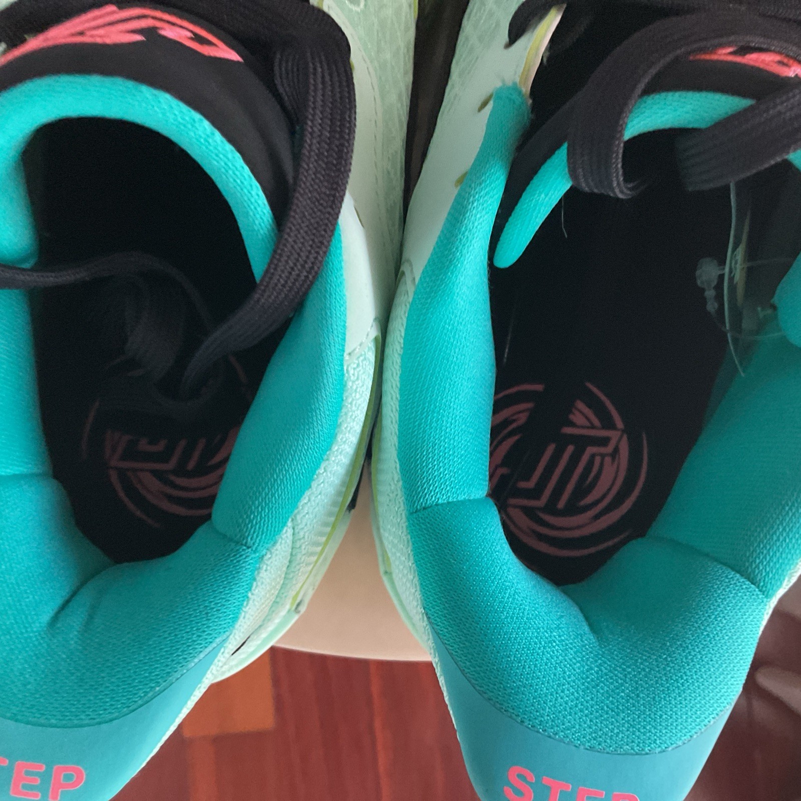 Size 7 – Air Jordan Tatum 2 Vortex
