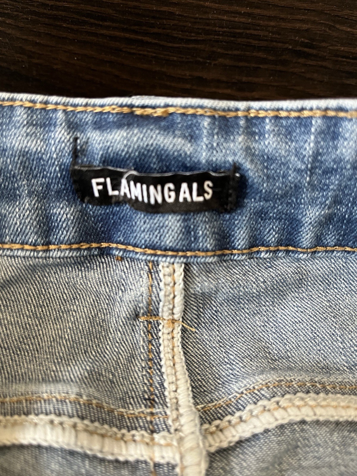 NWT Flamingals Light Blue Floral Embroidered Women’s Denim Jacket Pants, Medium