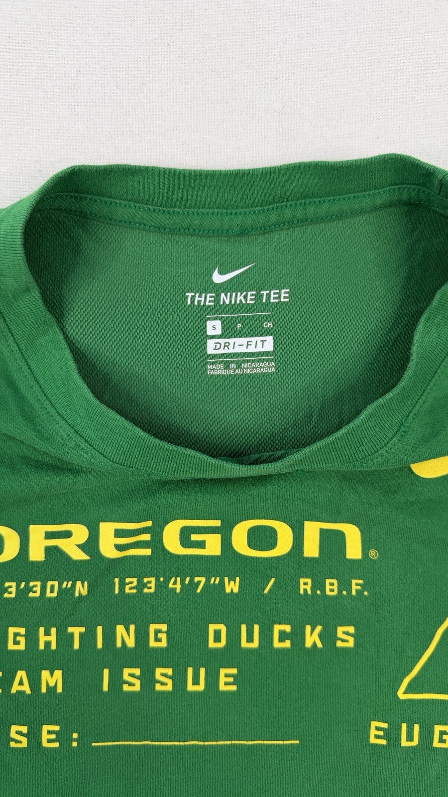 Nike Oregon Ducks Team Issue Dri-FIT Green T Shirt Small NCAA Football Tee