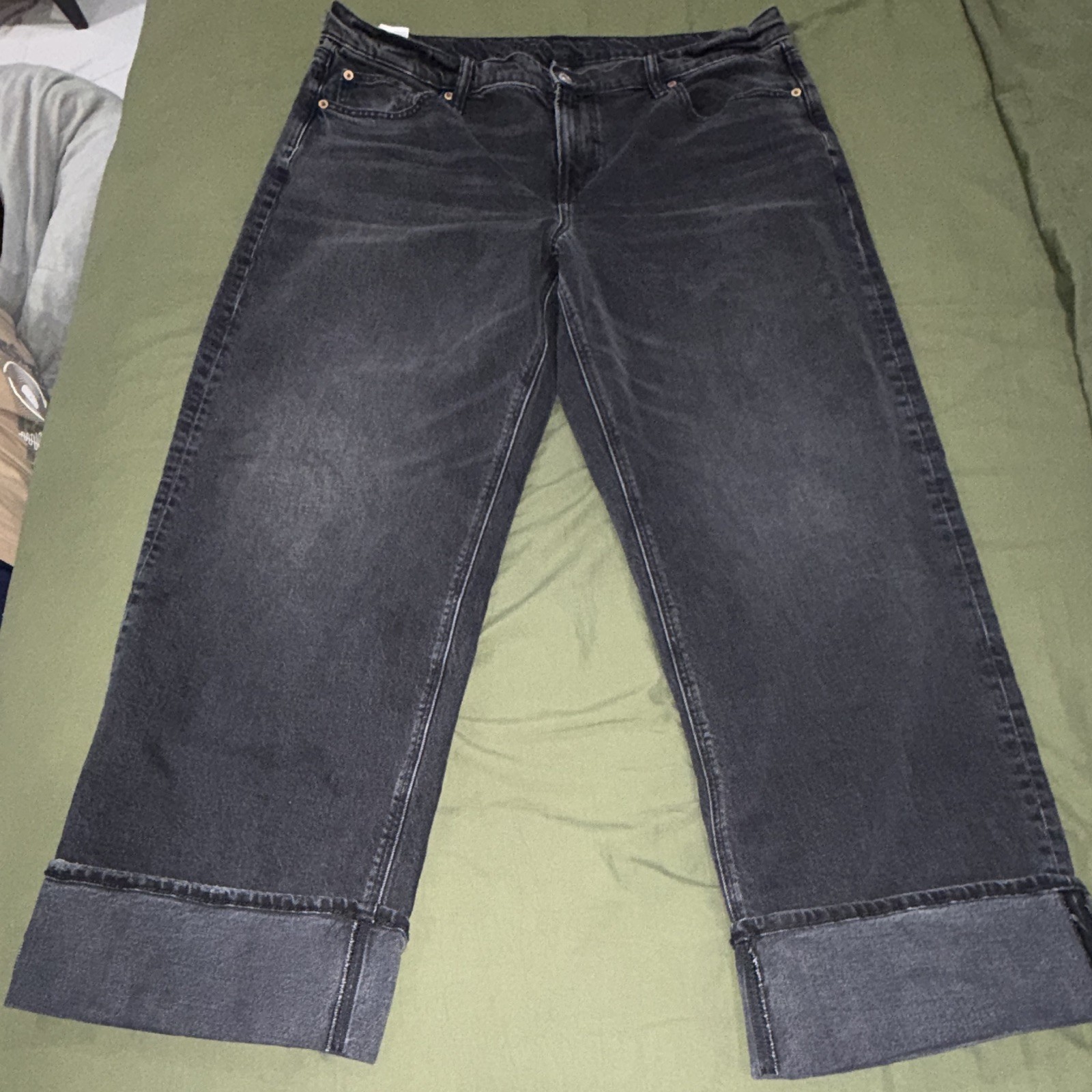 American Eagle Outfitters Black Charcoal Wash Stovepipe Jeans Size 16 Cuffed