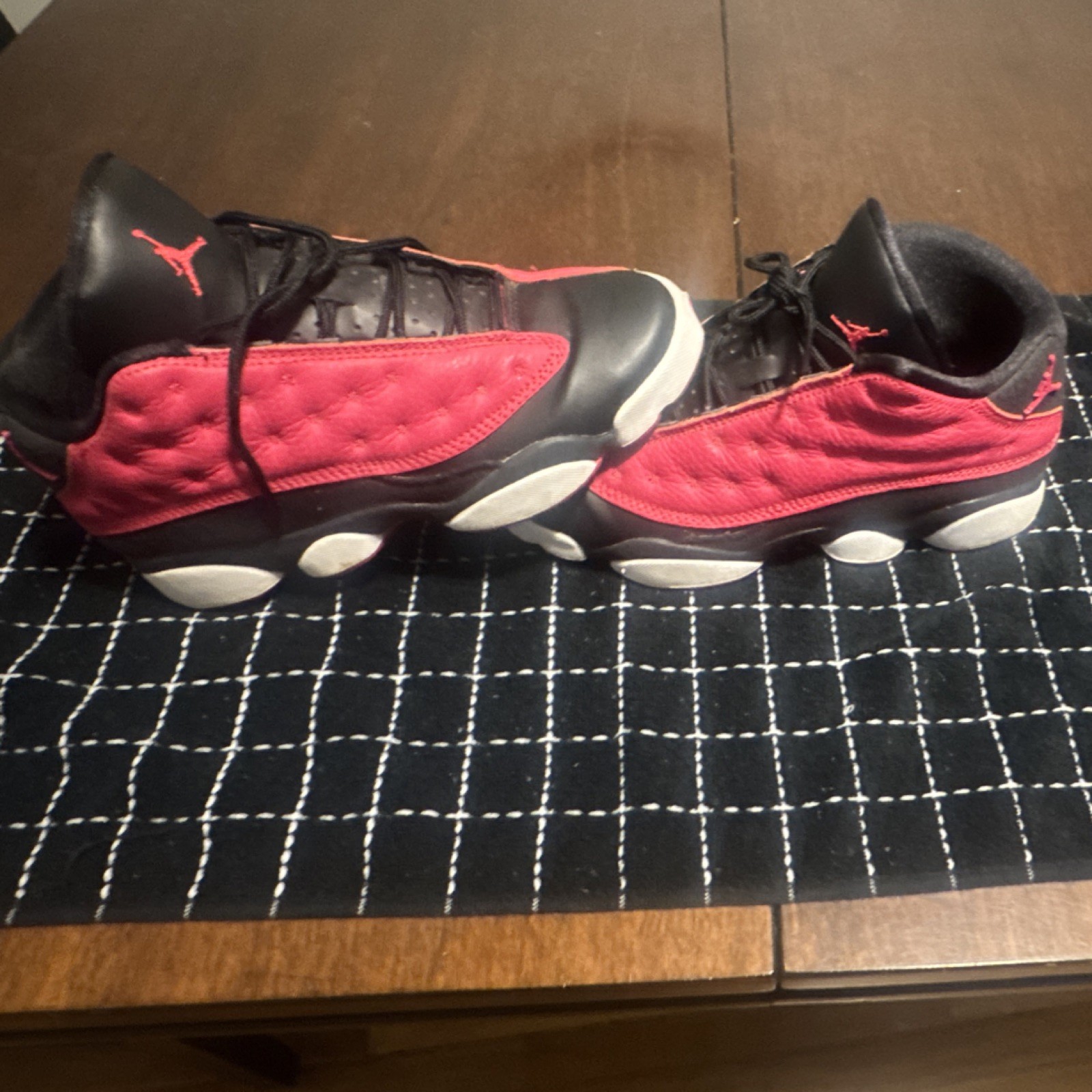 Jordan Air Jordan 13 Retro DA8019-061 Colorblock Sneaker Red Black White Kids 5Y