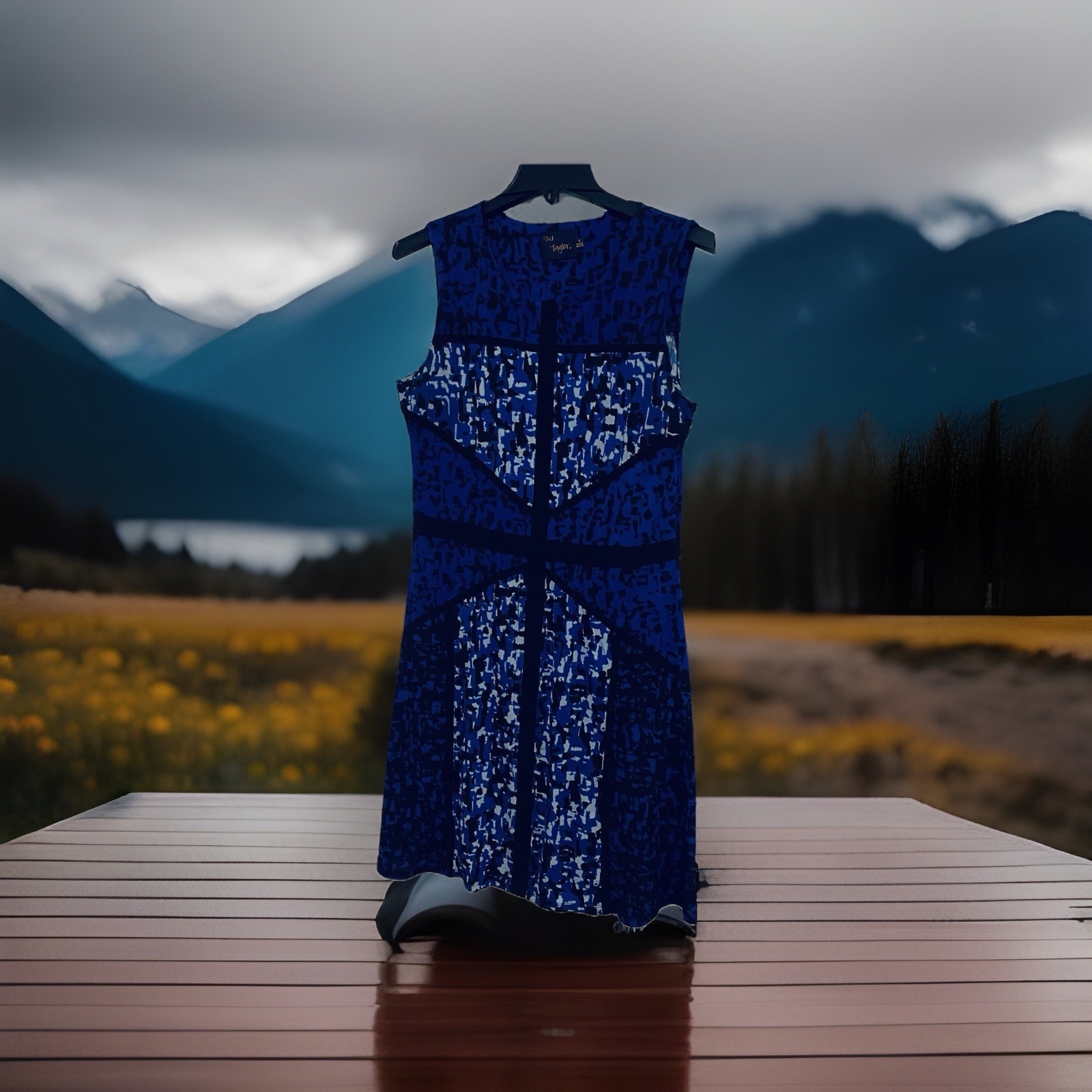 Just Taylor Womens Size 8 Blue Abstract A-Line Knee Dress Sleeveless Zip Stretch