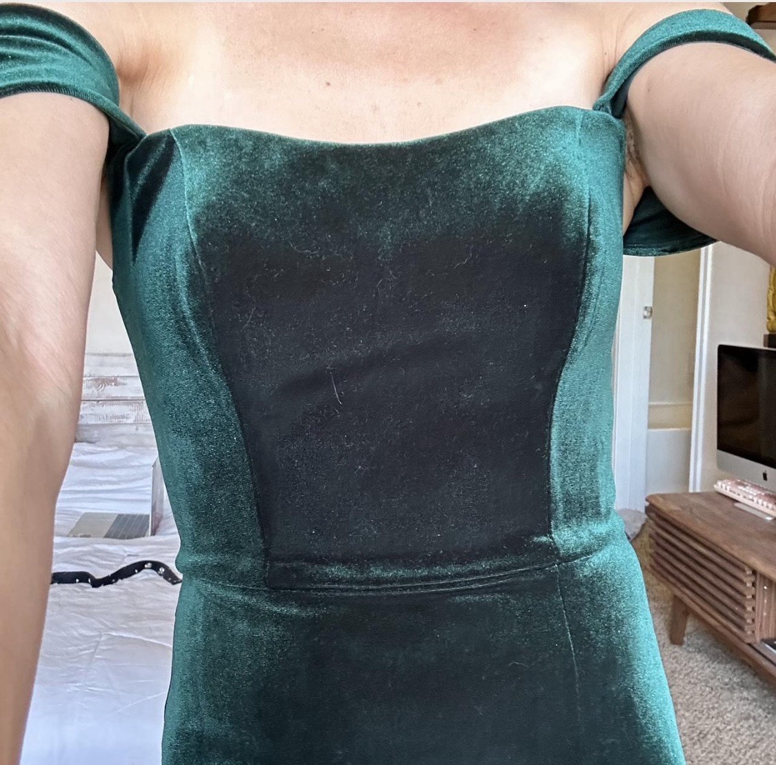 Jenny Yoo Sz 4 Issa Velvet Off-The-Shoulder Column Gown Maxi Dress Green Boning