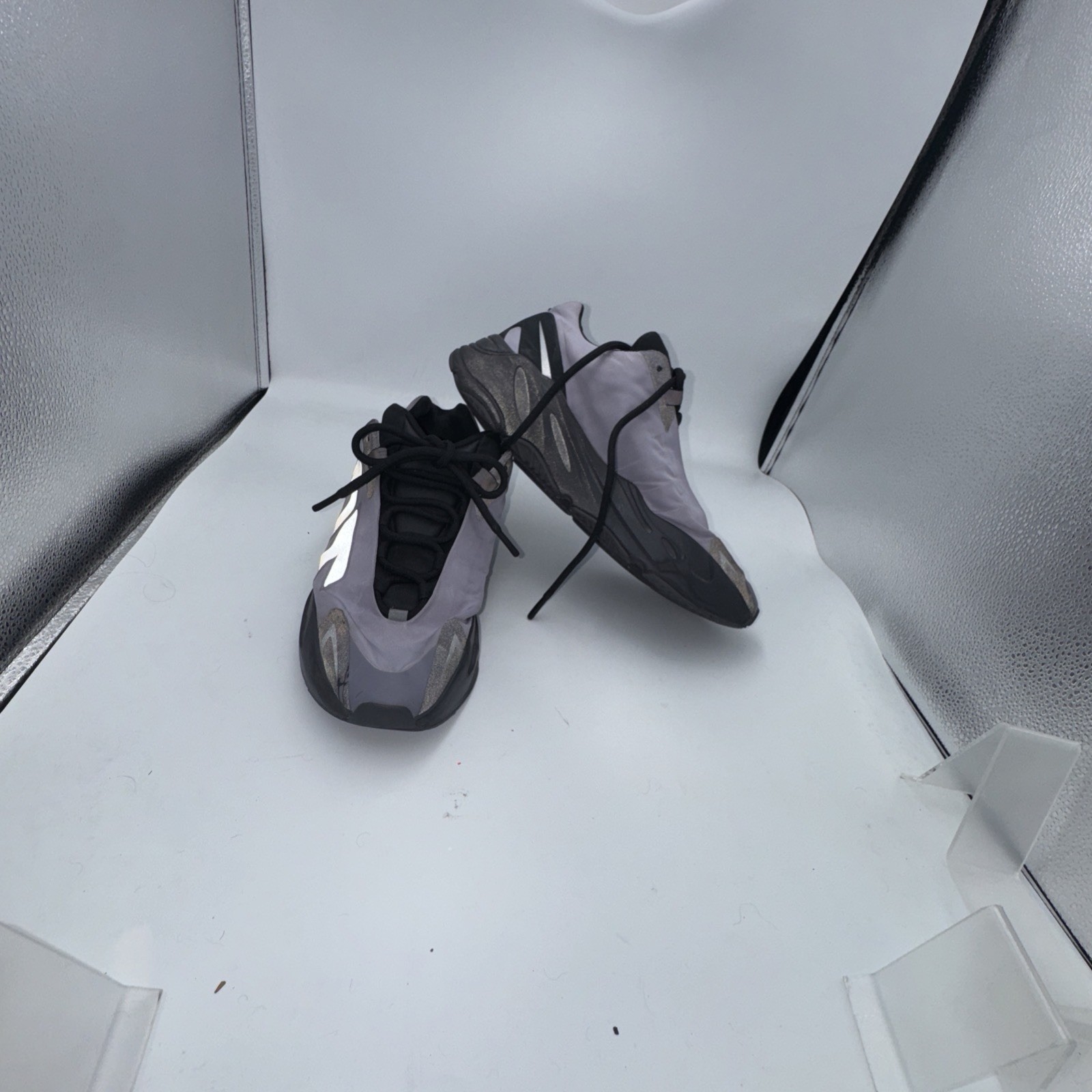 Adidas Yeezy 700 Mnvn Geode Men’s Size 10.5 Used Lining Torn