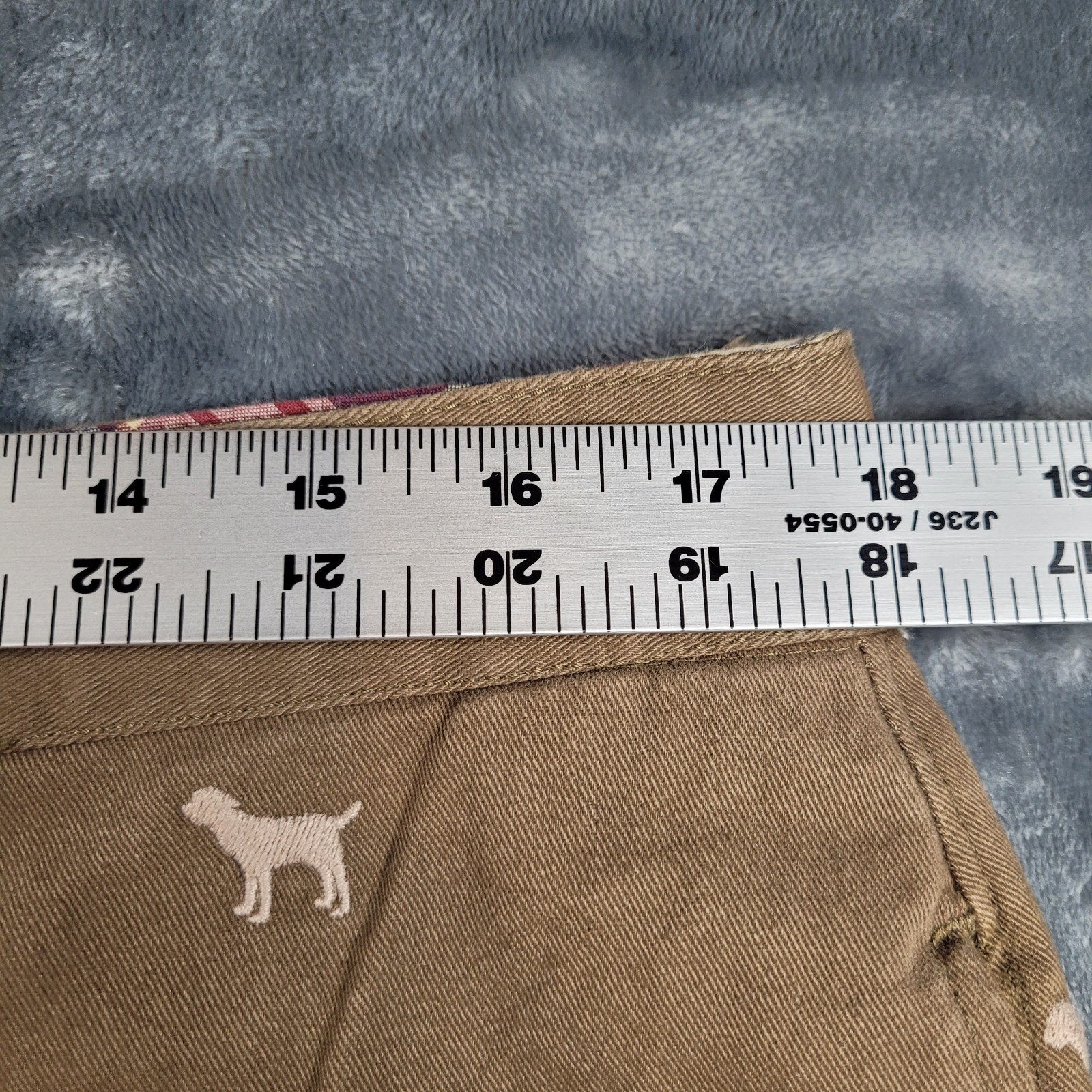G.H. Bass Mens Brown Embroidered All Over Dog Print 9″ Inseam Shorts Size 36