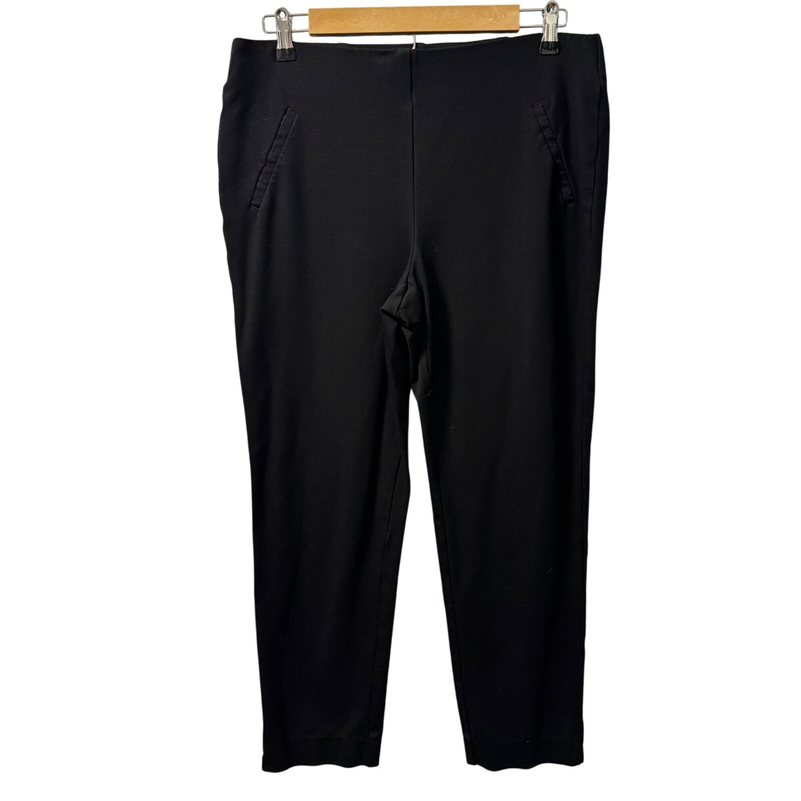 Chicos Black Ankle Pants Size Medium Short Rayon/Nylon/Spandex Blend Slim Fit