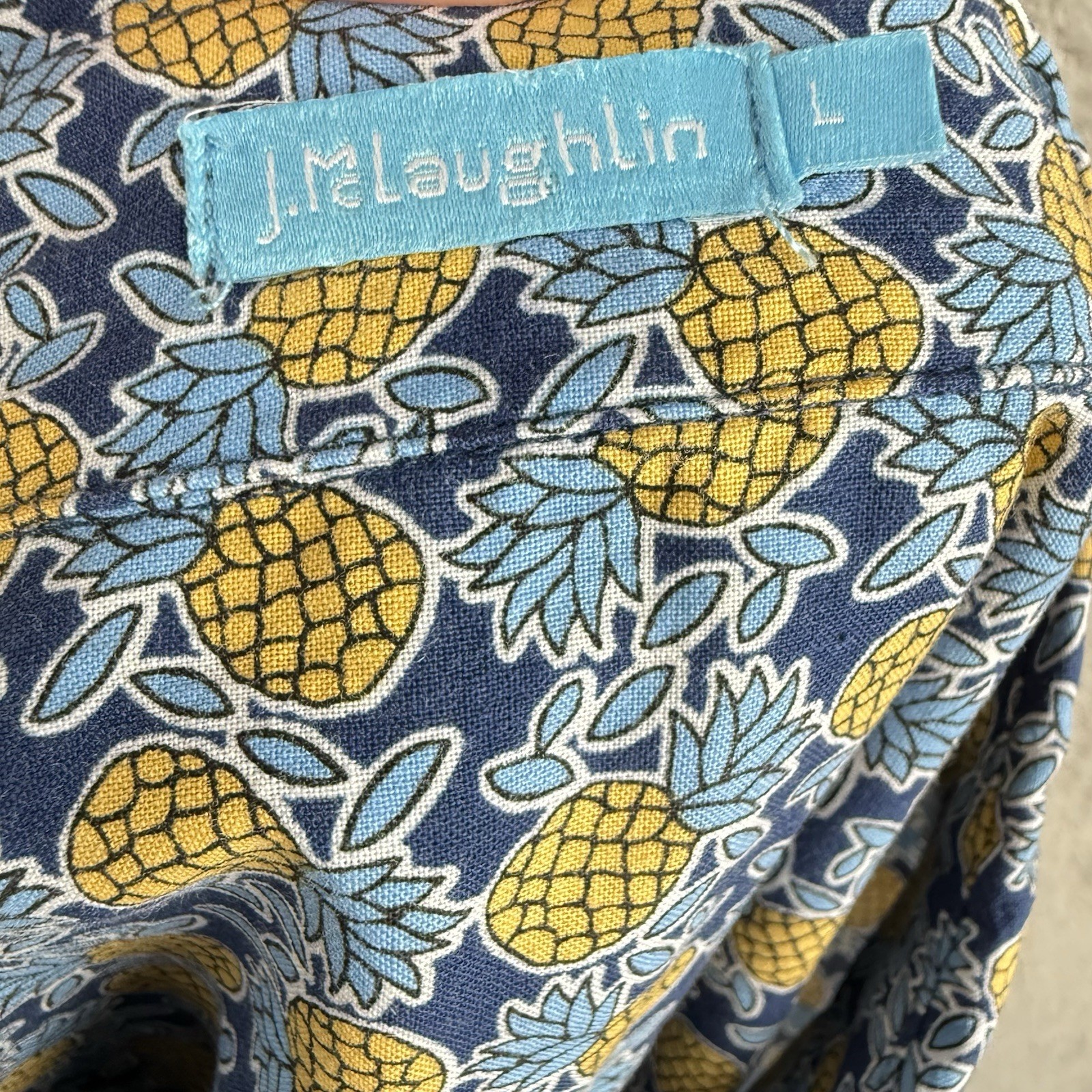 J. McLaughlin Pineapple Print Button Up Blouse Womens L Novelty Print Cotton