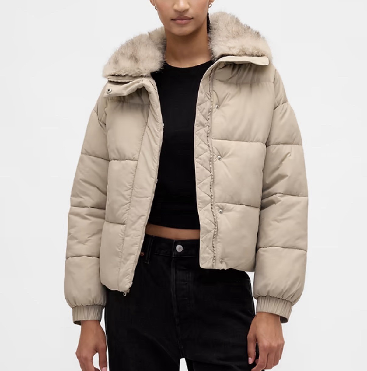 NWT GAP Women’s Super Soft Faux Fur-Trim Puffer Jacket | Size L (Large) | $228