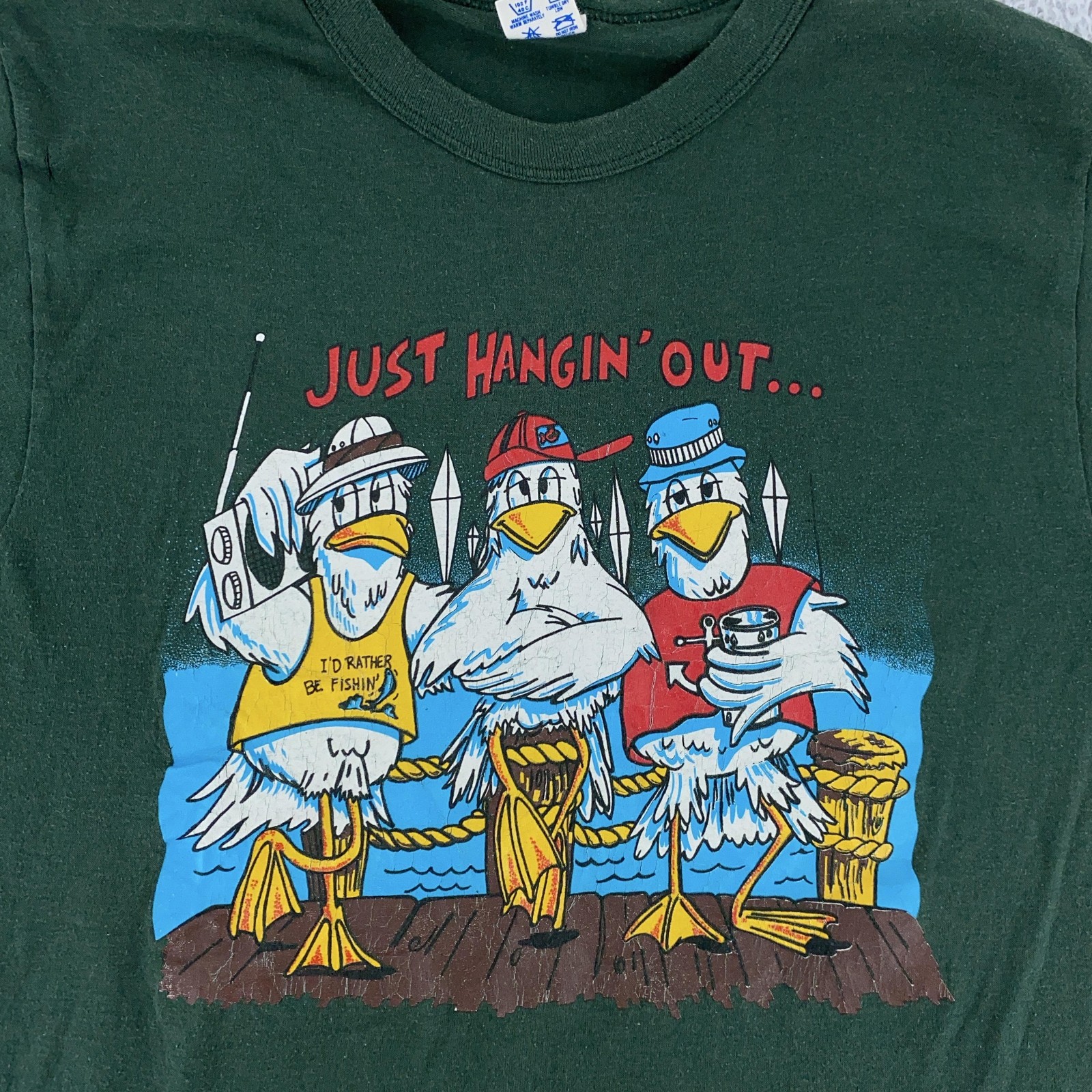 Vintage Just Hangin Out Seagull Cartoon Shirt Mens XS/S Funny Dock Fishing 90s