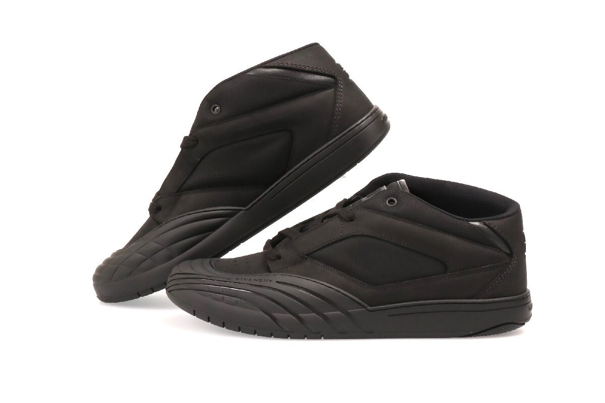 GIVENCHY Skate sneakers in nubuck and synthetic fiber BH009KH1QA 001 BK size44