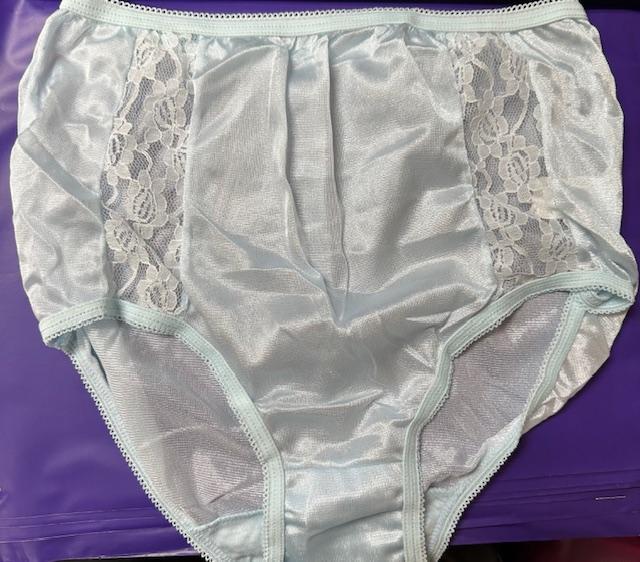 12 Pairs (1 dz) Famous Maker 100% NYLON Briefs lace front Sz – 5 6 7 UNISEX