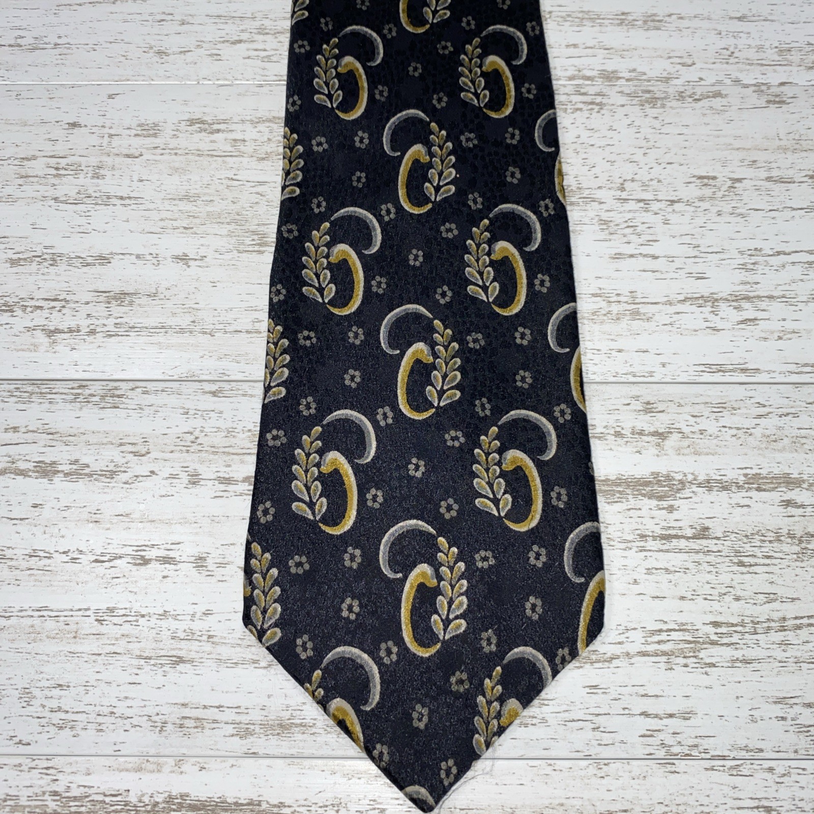 Geoffrey Beene 90s Silk Tie Black Gold Silver Monogram G Wheat Leaf Jacquard