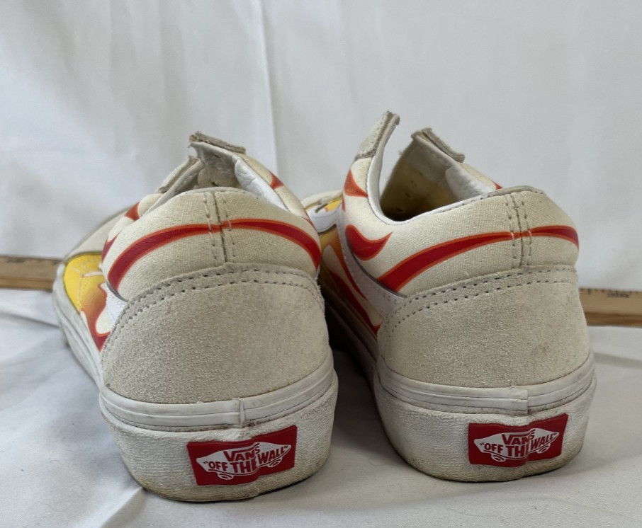 Vans Old Skool Low White Suede Orange Flame Men’s Size 4.5/Women’s 6