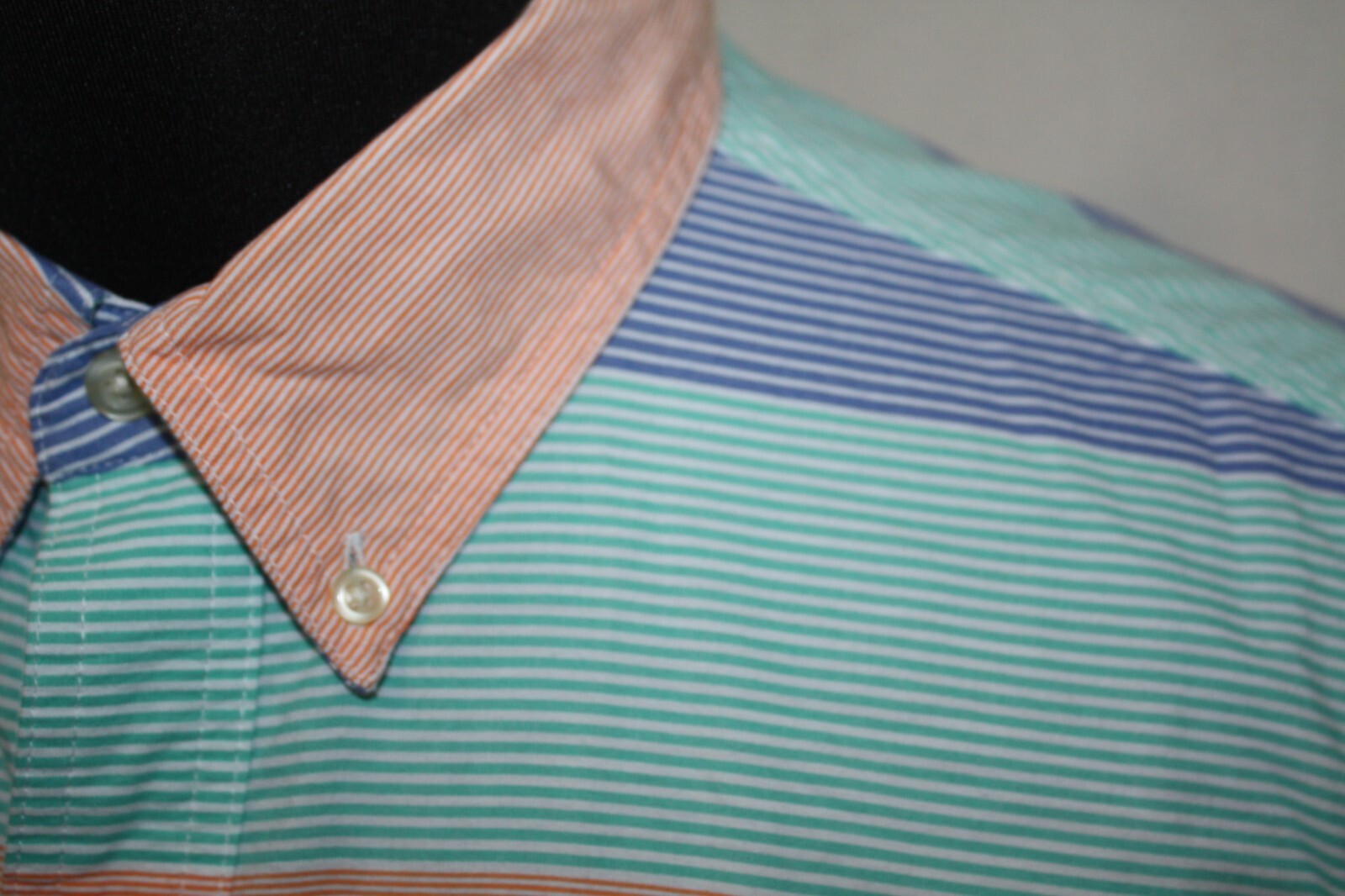 CHAPS Sz XL Lightweight Easy Care Bright Colorblock Stripe Button Front Shirt