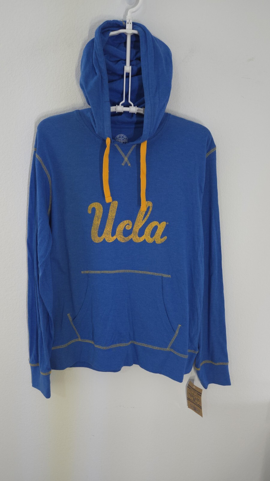 NWT Rivalry Threads 91′ UCLA Bruins Mens Large Long Sleeve Hooded Blue Shirt