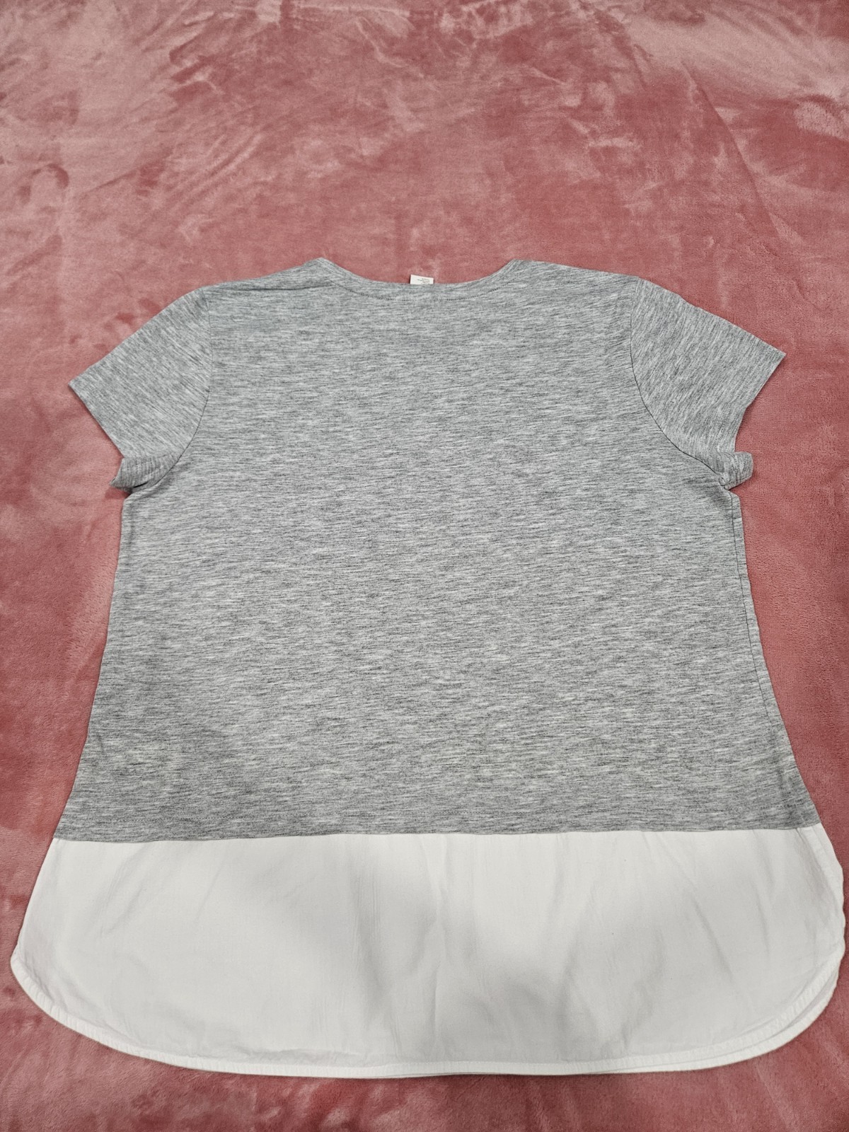 H&M Women’s Gray White Solid Layered Hem Round Neck Short Sleeve T-Shirt M