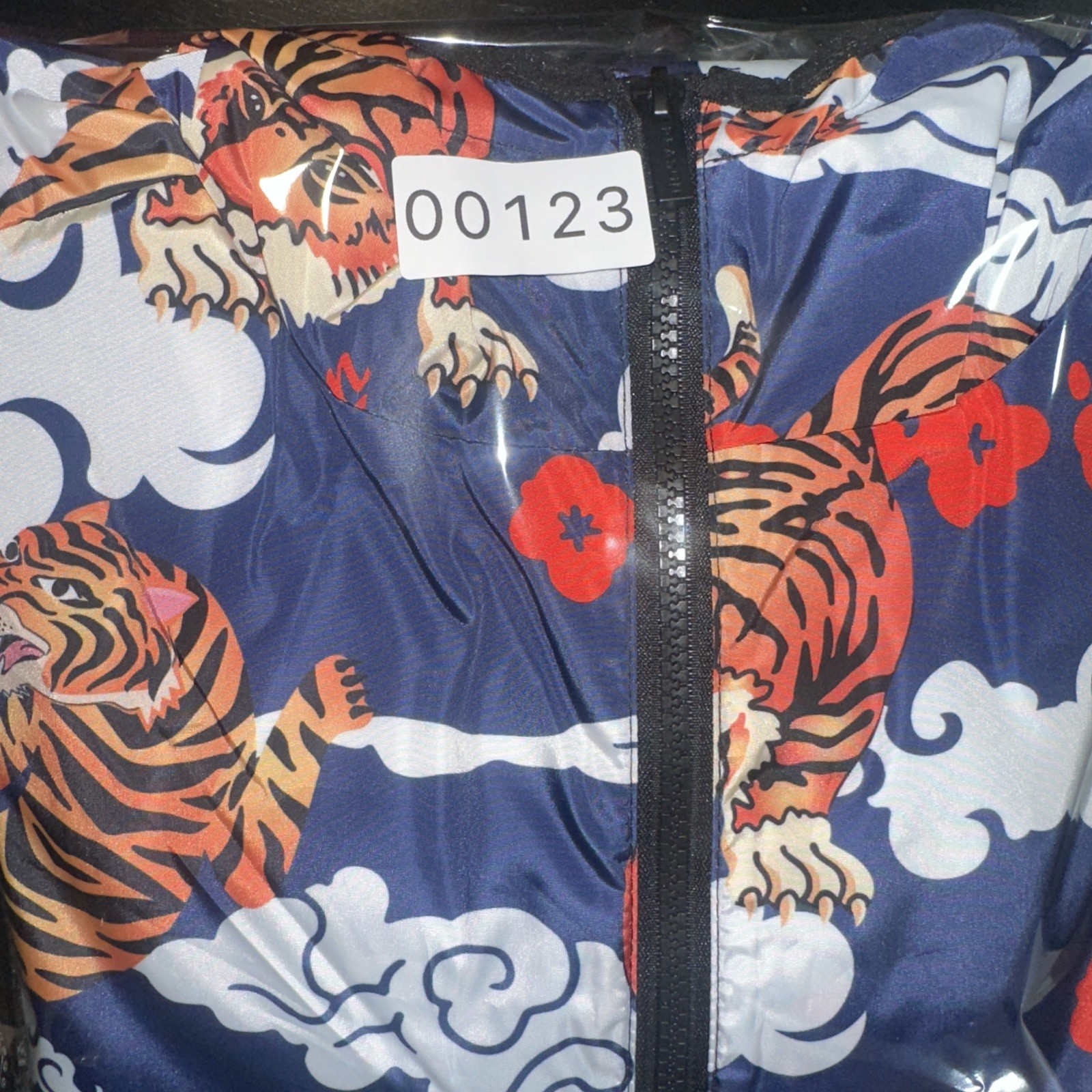 NWT Size Large Reason Brand Anorak Hooded Windbreaker Jacket Tiger Balm Pullover
