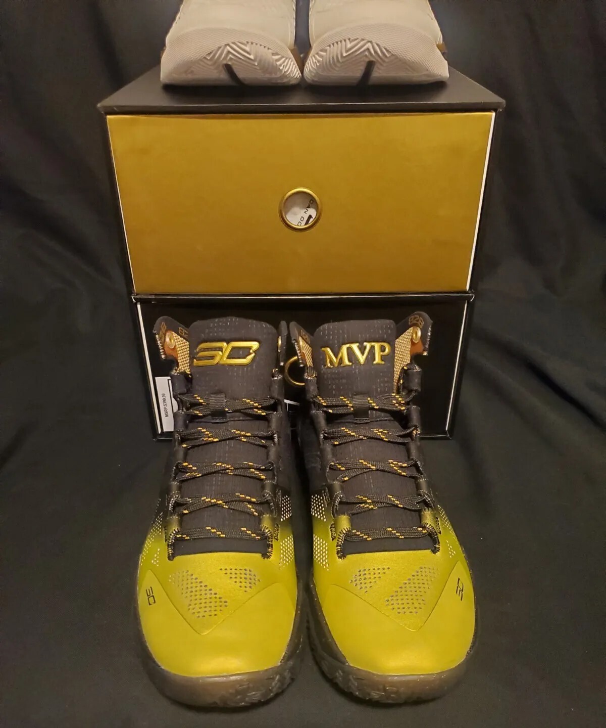 DS UNDER ARMOUR CURRY 30 B2B BACK 2 BACK MVP PACK SIZE 7 LIMITED BASKETBALL 2016