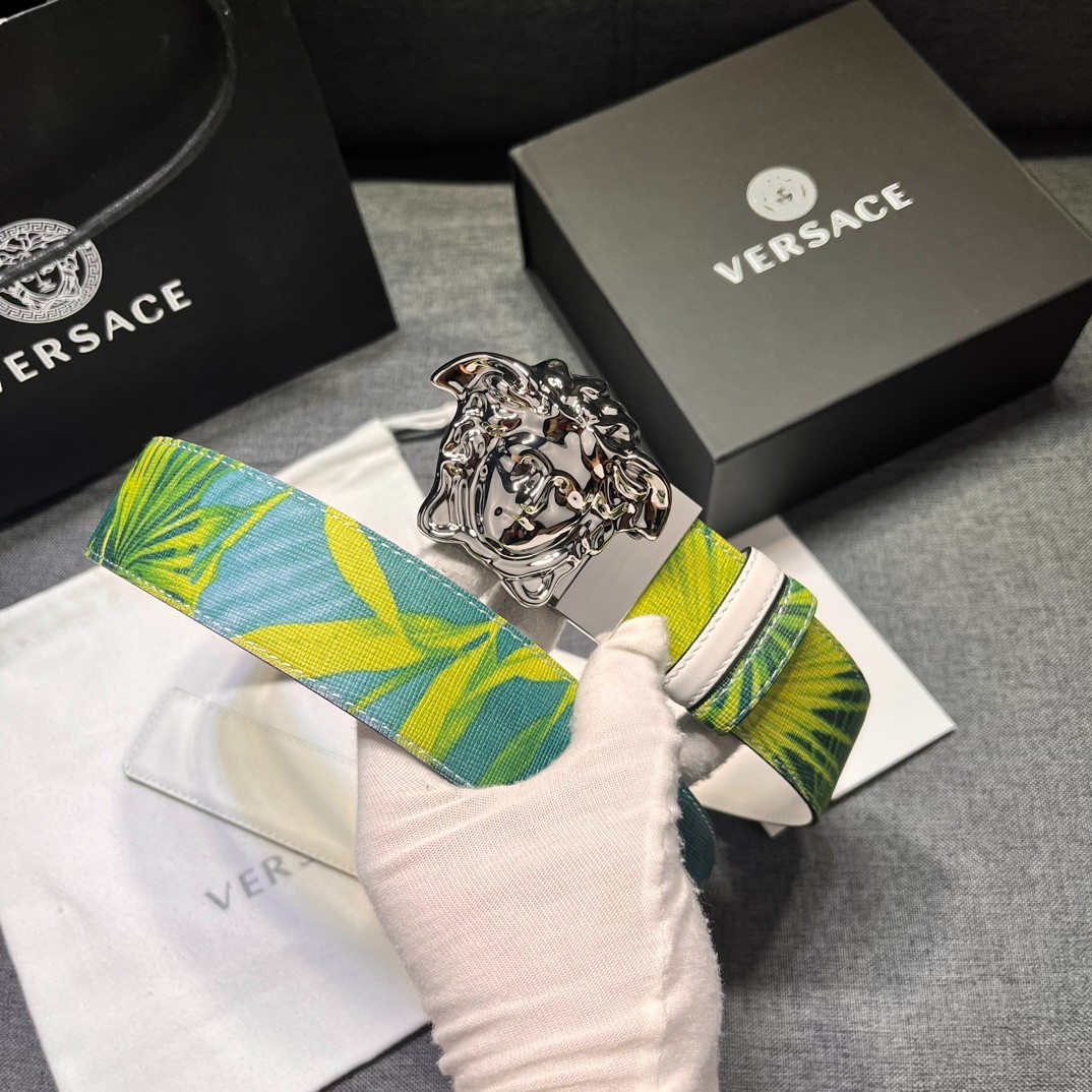 Versace belt REVERSIBLE for sale authentic Classic Belt Width:4.0cm/1.57in