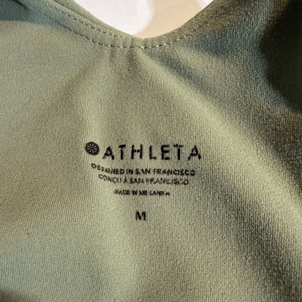 Athleta Conscious Crop Bra Eucalyptus Olive Green Size Medium Removable Pads