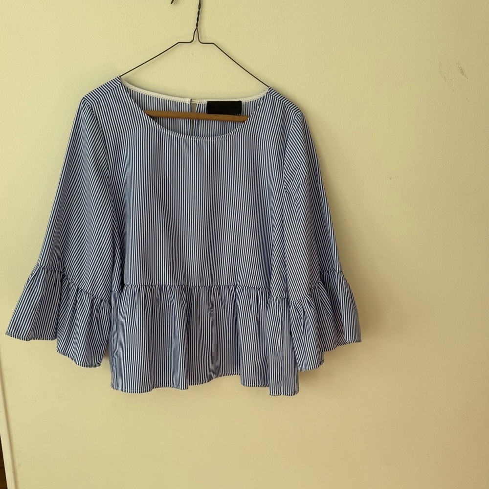 Blaque Label Blue & White Stripe Peplum Top 💙 Size Medium, Bell Sleeve, Nautica