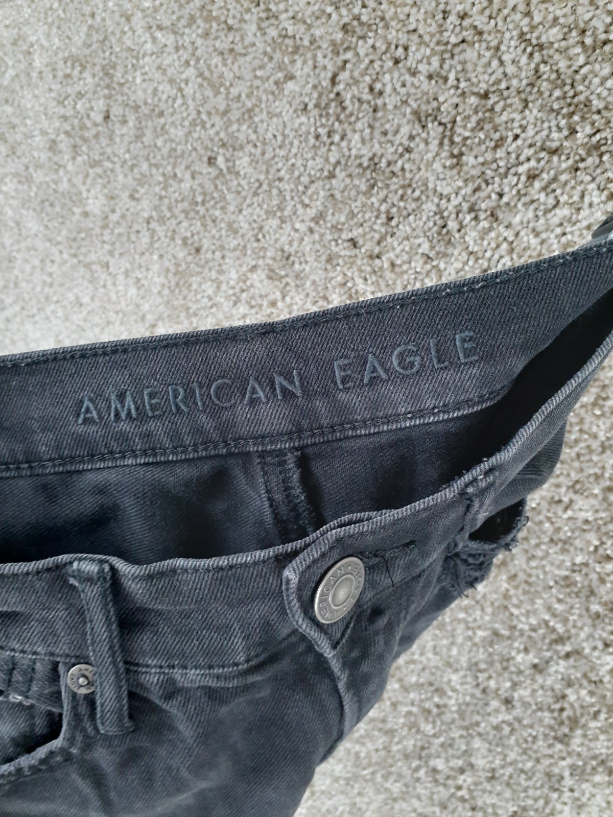 American Eagle Highest Rise 90’s Boyfriend Distressed Jeans Womens 8 Reg Black