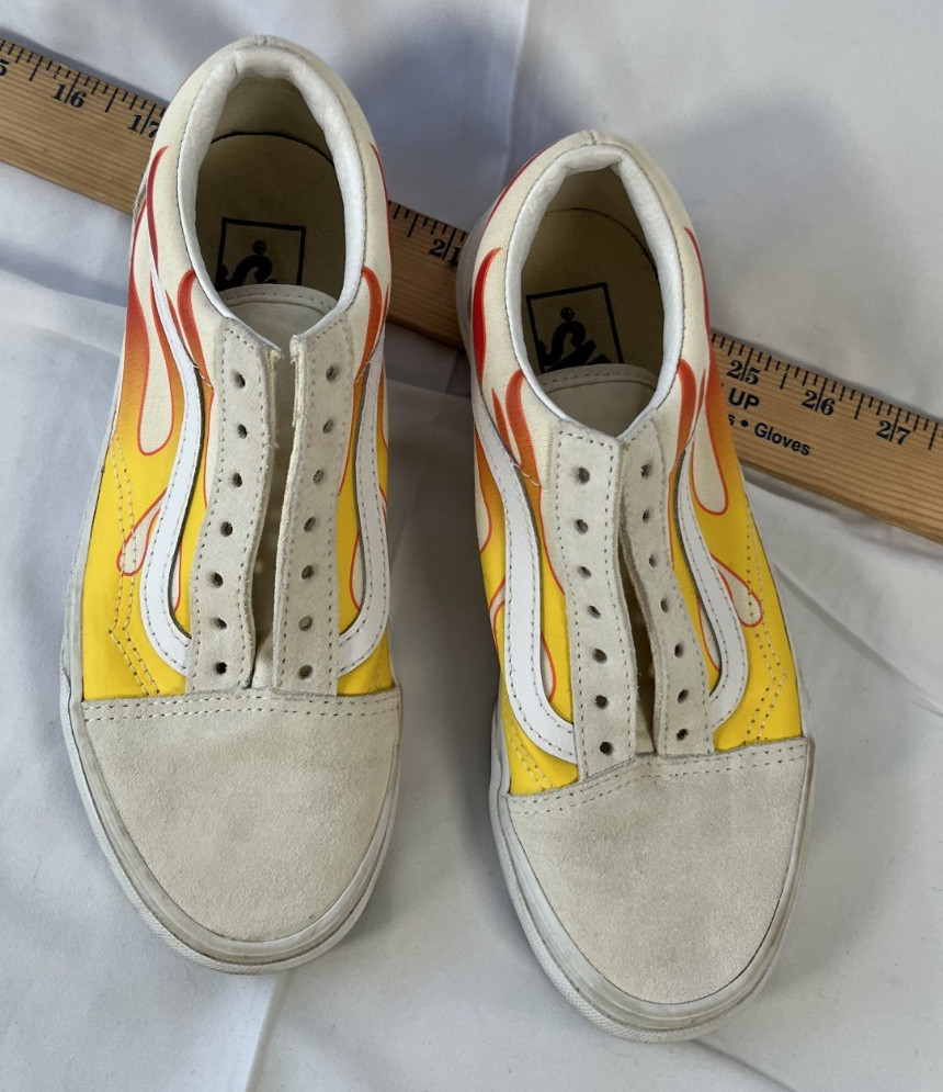 Vans Old Skool Low White Suede Orange Flame Men’s Size 4.5/Women’s 6