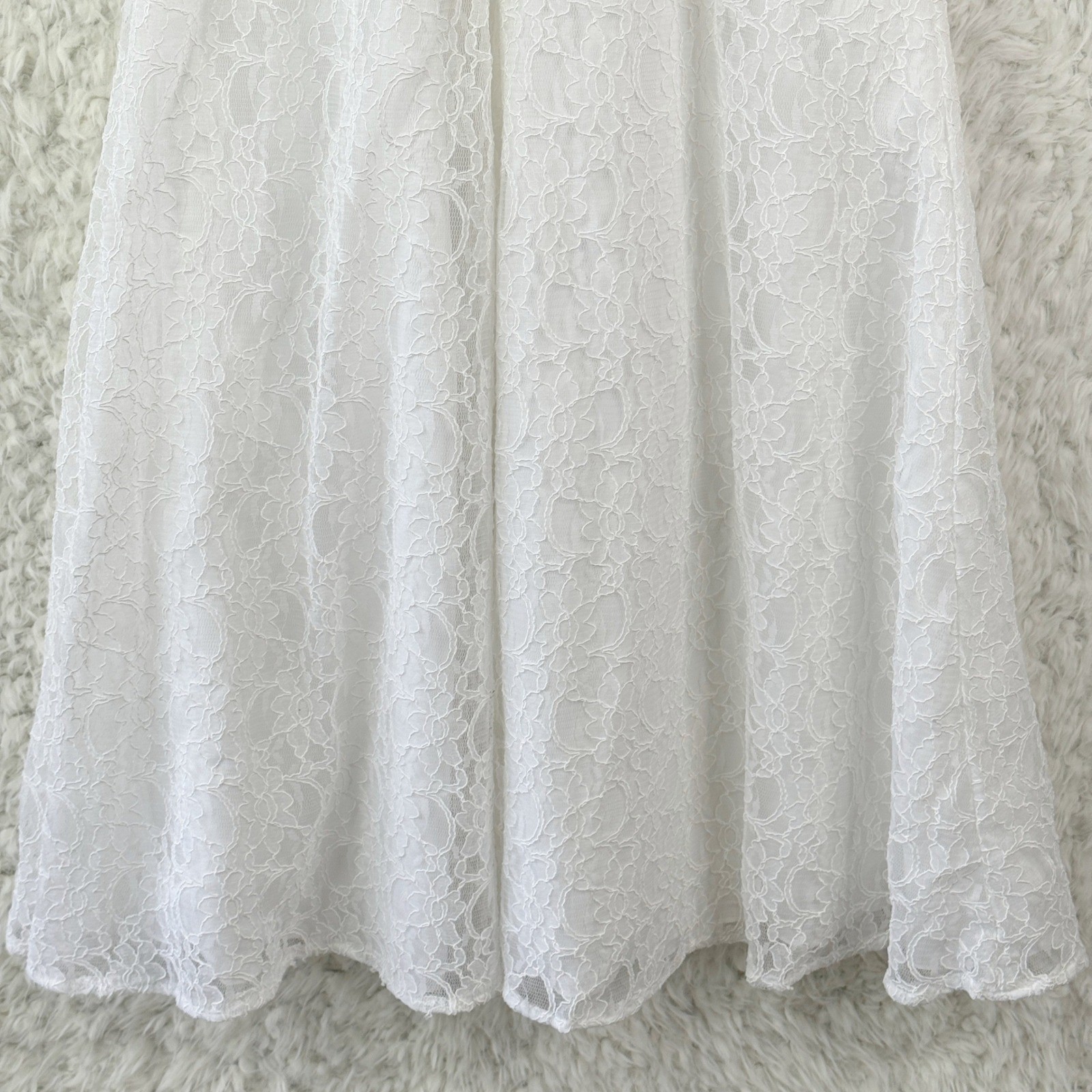 Mori Lee Madeline Gardiner Wedding Dress Lace Beaded Belt V Neck Sleeveless 10