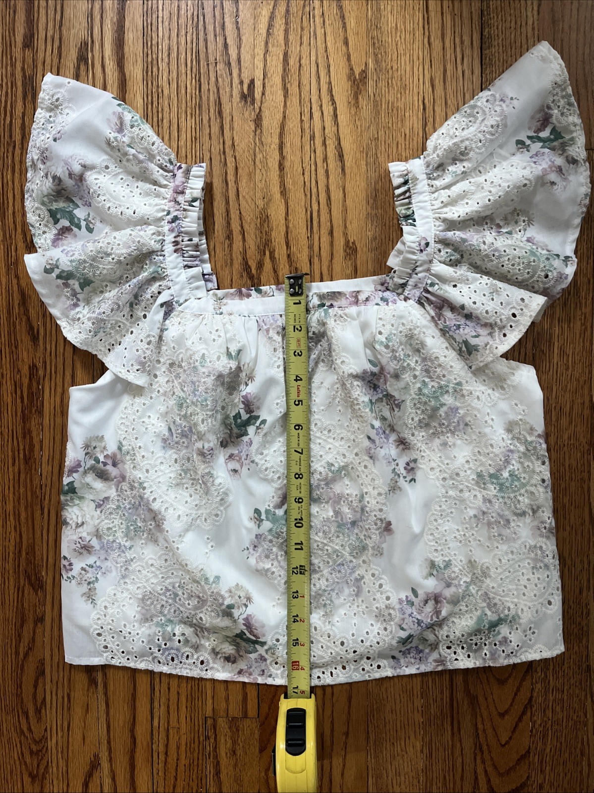 Solitaire Floral Ruffle Cap Sleeve Embroidered Eyelet Blouse Whimsical Romantic