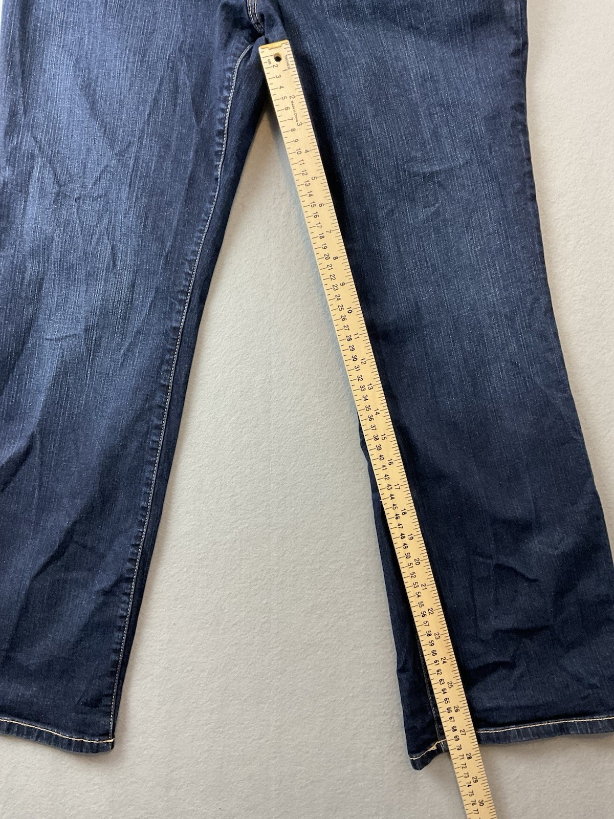 Torrid First At Fit Relaxed Bootcut Jeans Blue Dark Wash Stretch 5-Pocket 18S
