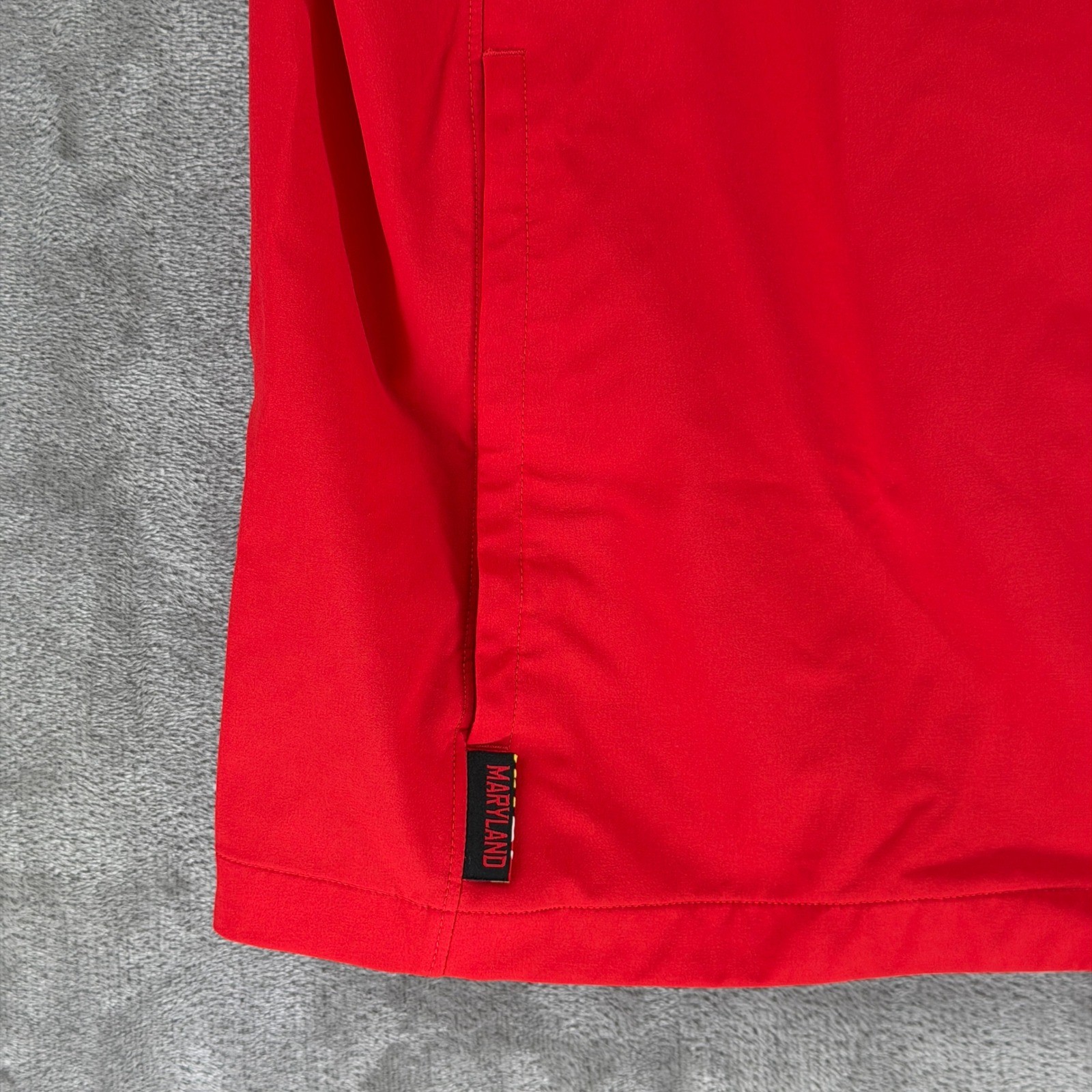 Under Armour Maryland Terrapins Mens Red Sleeveless Hoodie Vest Large UM8223