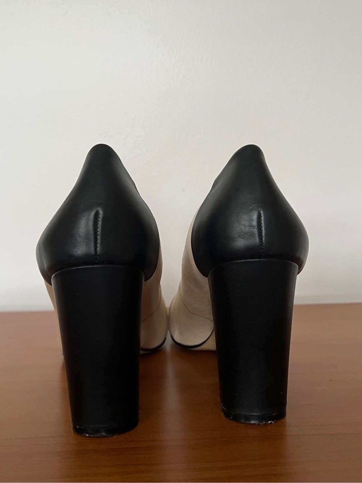 Banana Republic Women’s Colorblock Leather Pumps in Beige, Taupe & Black- 8
