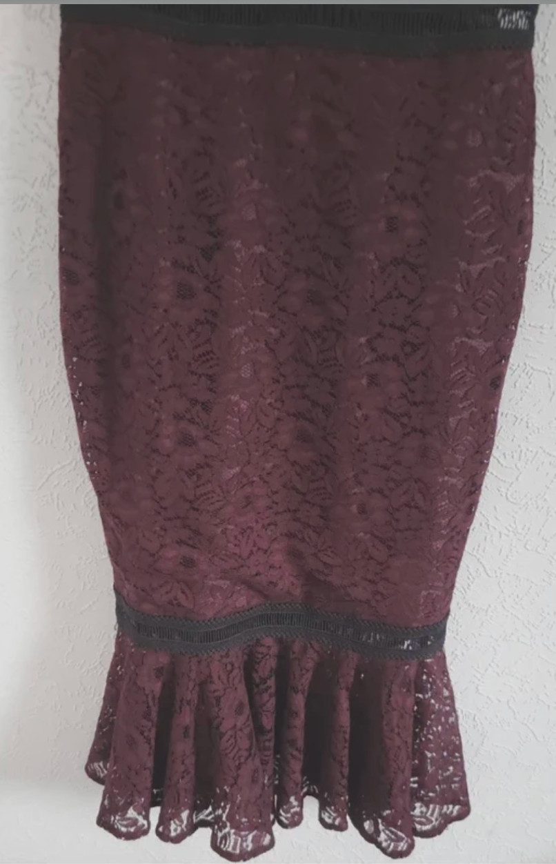 Chi Chi Sharney Dress Berry Red Black Inserts Pencil Style Frill Hem Midi 8-10